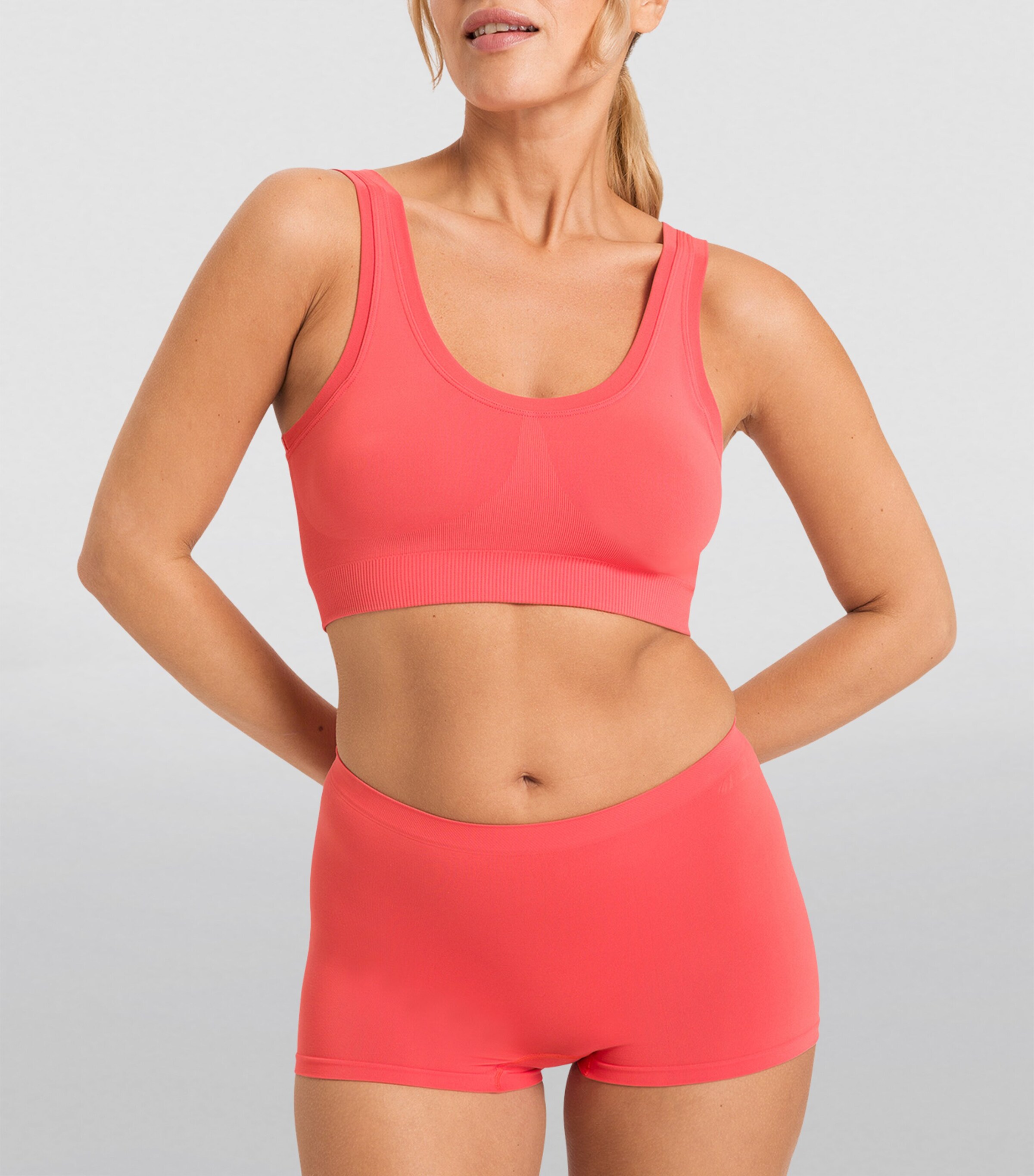 Hanro Touch Feeling Crop Top | Women Clothing | Tops | Crop Tops | Lingerie & Hosiery | Bras | Sportswear | Sports Bras | Designers | Hanro Hanro Touch Feeling Crop Top | Women Clothing | Tops | Crop Tops | Lingerie & Hosiery | Bras | Sportswear | Sports Bras | Designers | Hanro