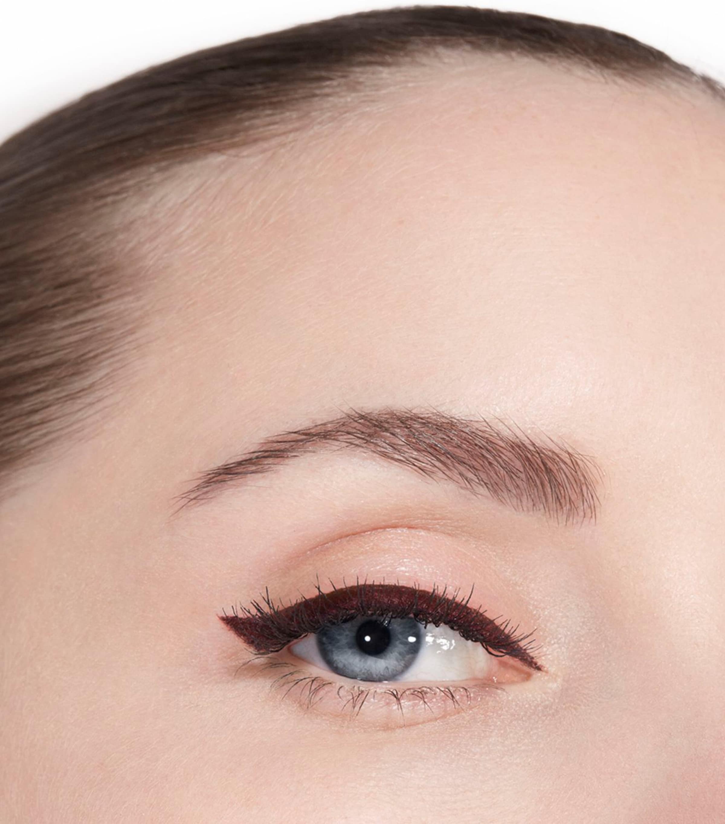 CHANEL LE LINER Liquid Eyeliner Rouge Noir Image 5