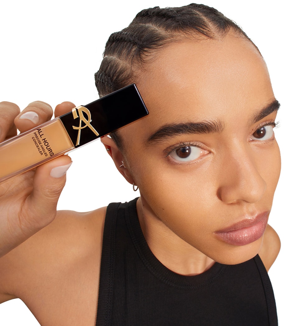 YSL All Hours Precise Angles Concealer Image 3