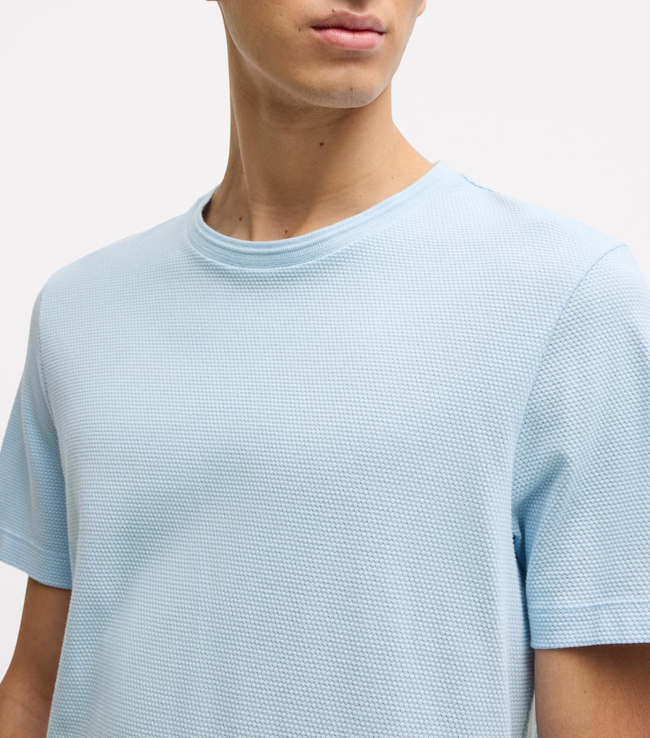 Cotton-Blend Bubble-Jacquard T-Shirt 450 Image 4