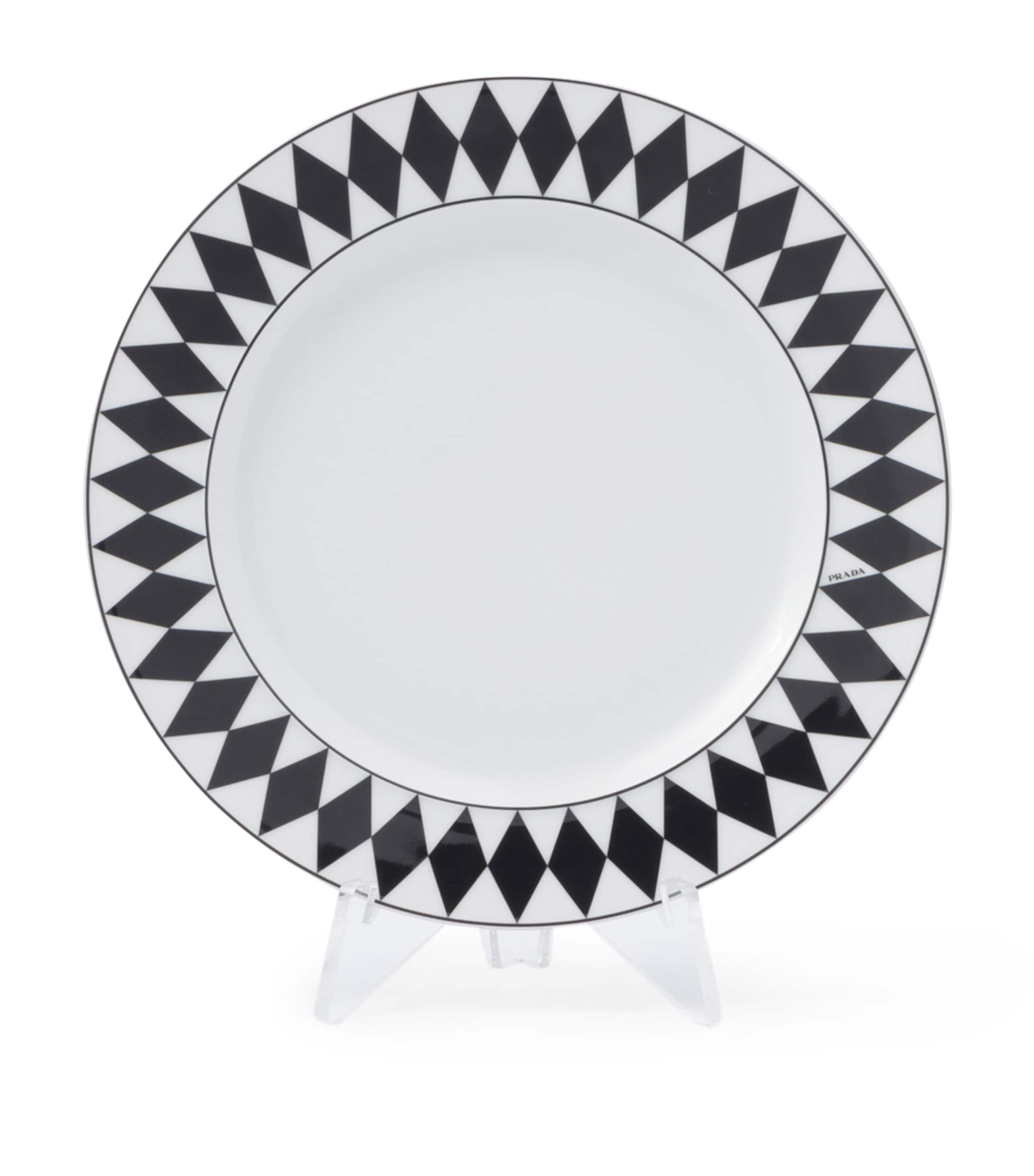 Set of 2 Porcelain Chequerboard Dessert Plates (22cm) F0E5W Image 2