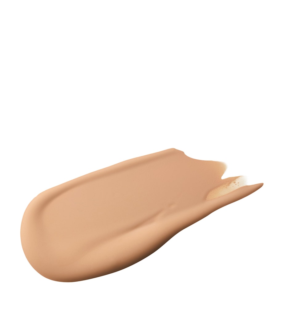 Studio Radiance Serum-Powered Foundation (30ml) NW15 Image 2