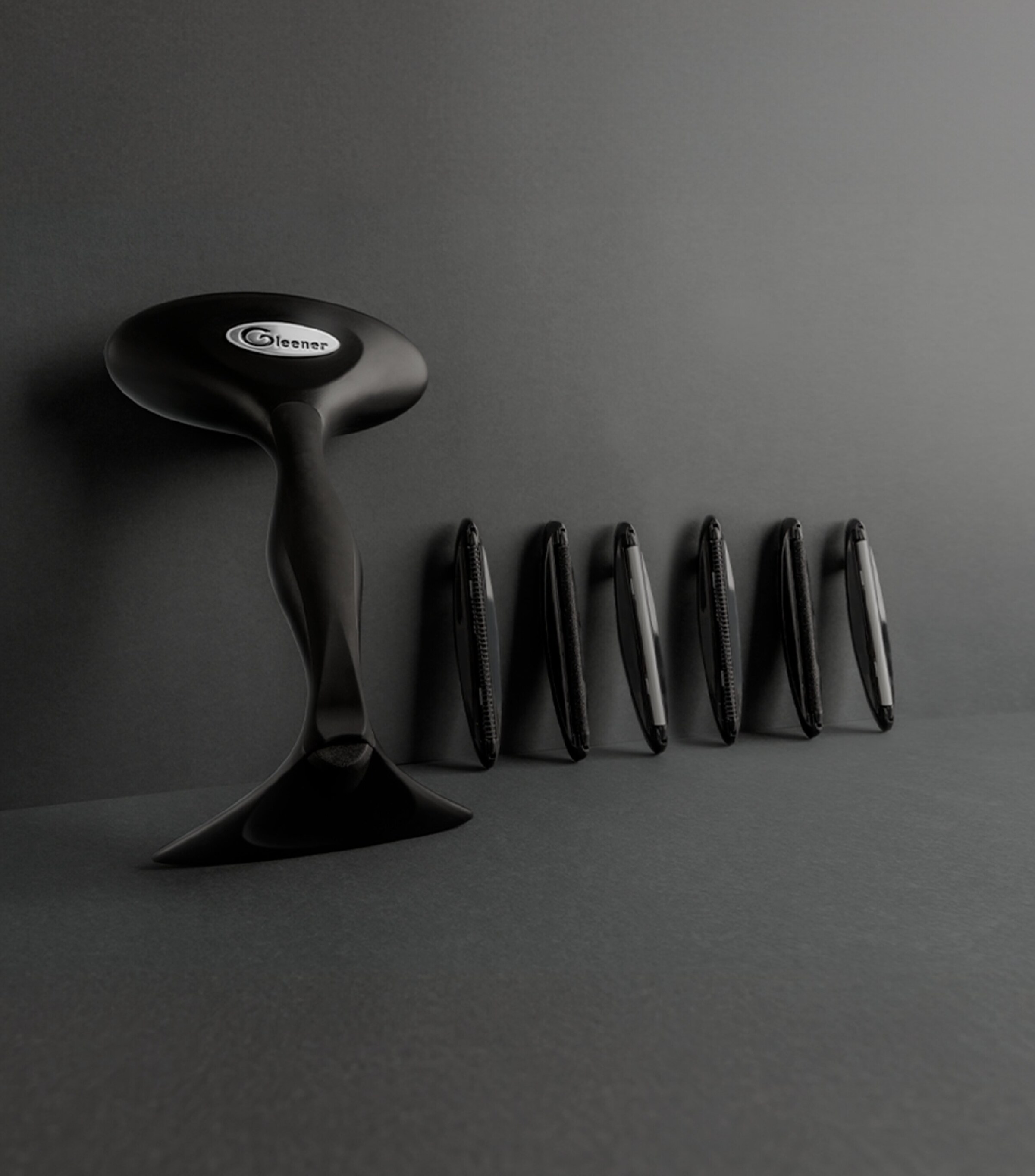 4-in-1 Battery-Free Fabric Shaver BLACK Image 11