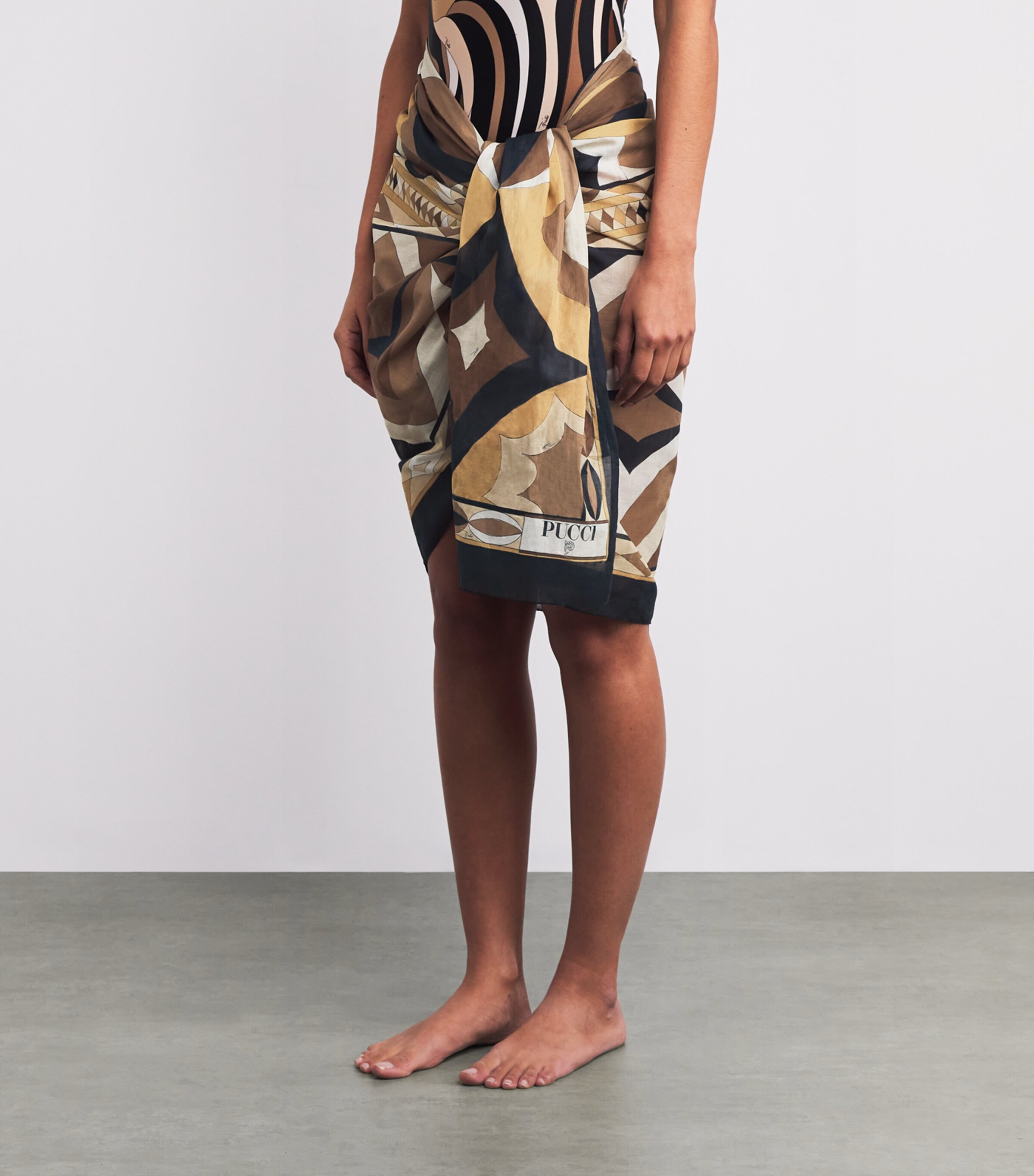 Cotton Collane Print Sarong 027/BLACK GOLD Image 3