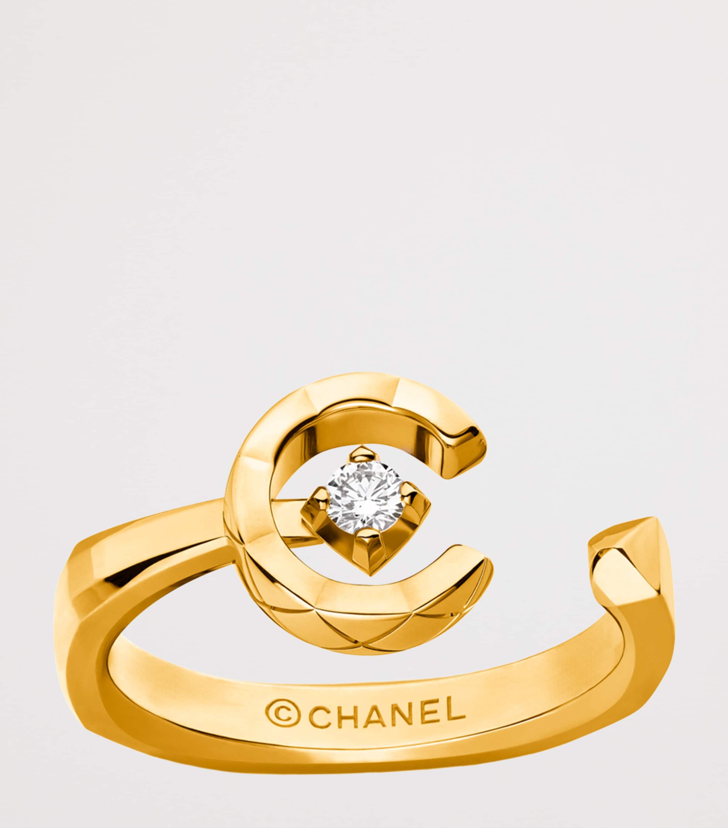 Yellow Gold and Diamond Coco Crush Ring YELLOW GOLD Image 3