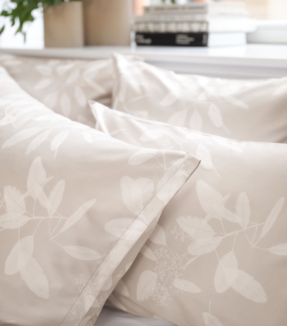 Schlossberg Omeo-Organic King Duvet Cover Beige Image 2