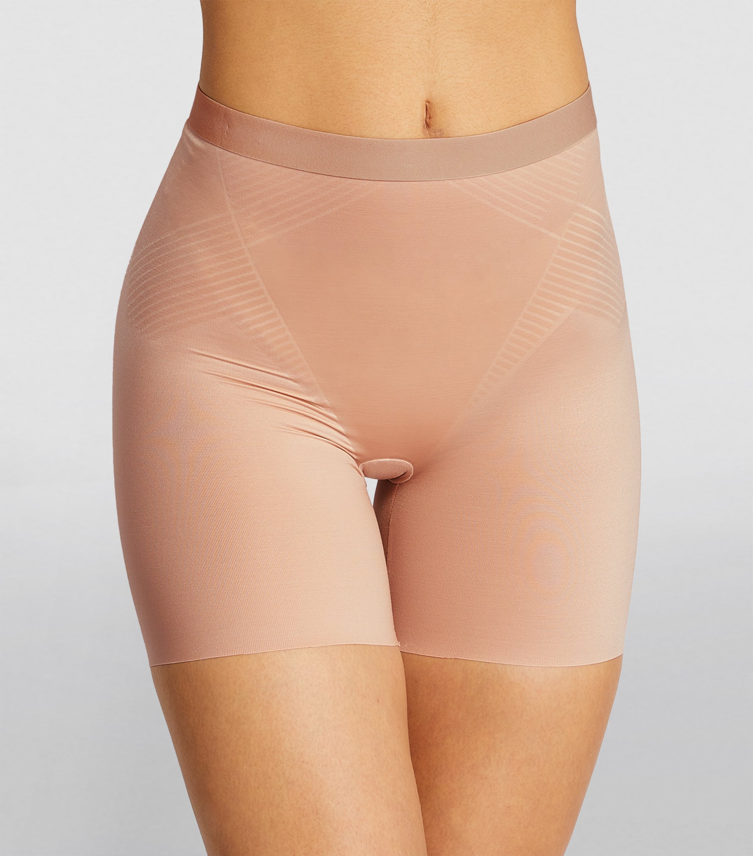 SPANXshape Invisible Girlshort CHAMPAGNE BEIGE Image 2