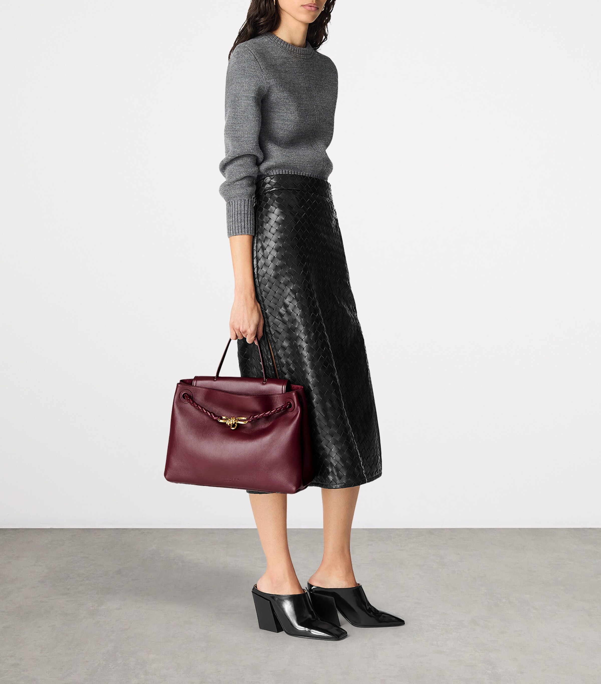 Bottega Veneta Medium Leather Ciao Ciao Tote Bag Image 7