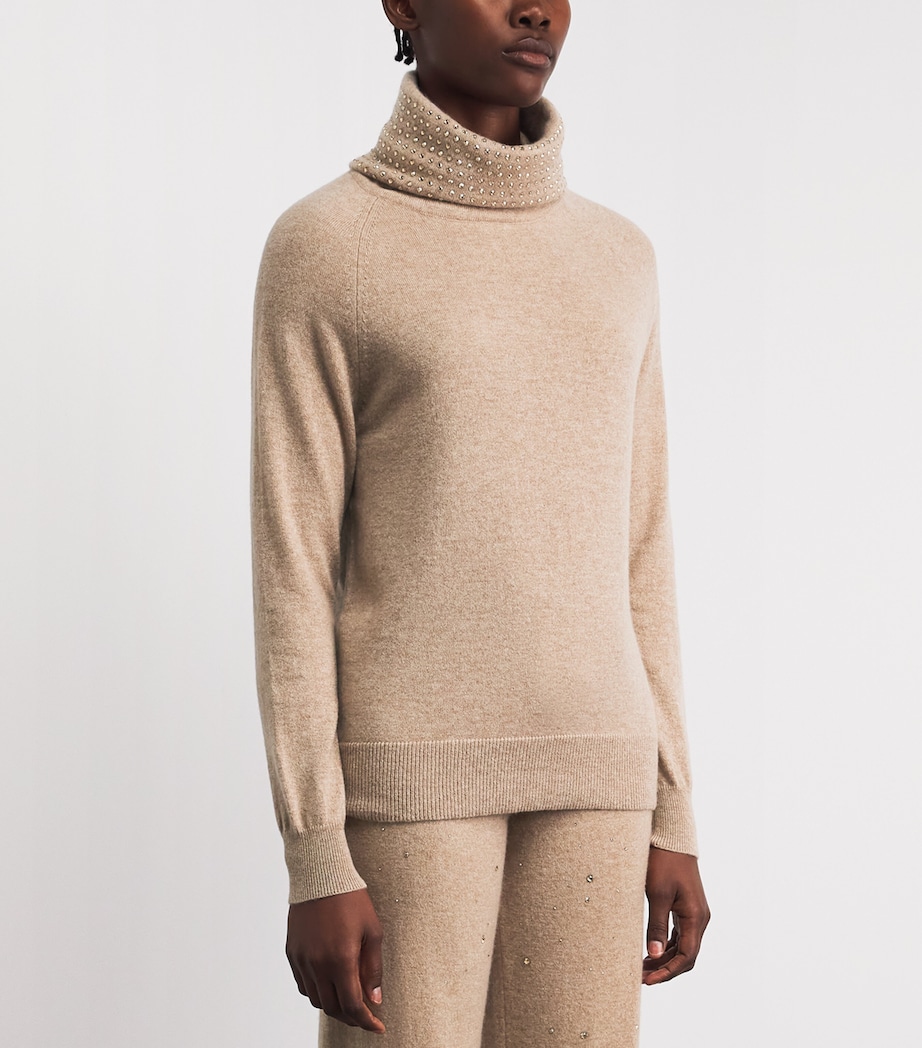 William Sharp Womens Cashmere Crystal-Embellished Rollneck Sweater Mid Brwn Gldn Shdw Image 4
