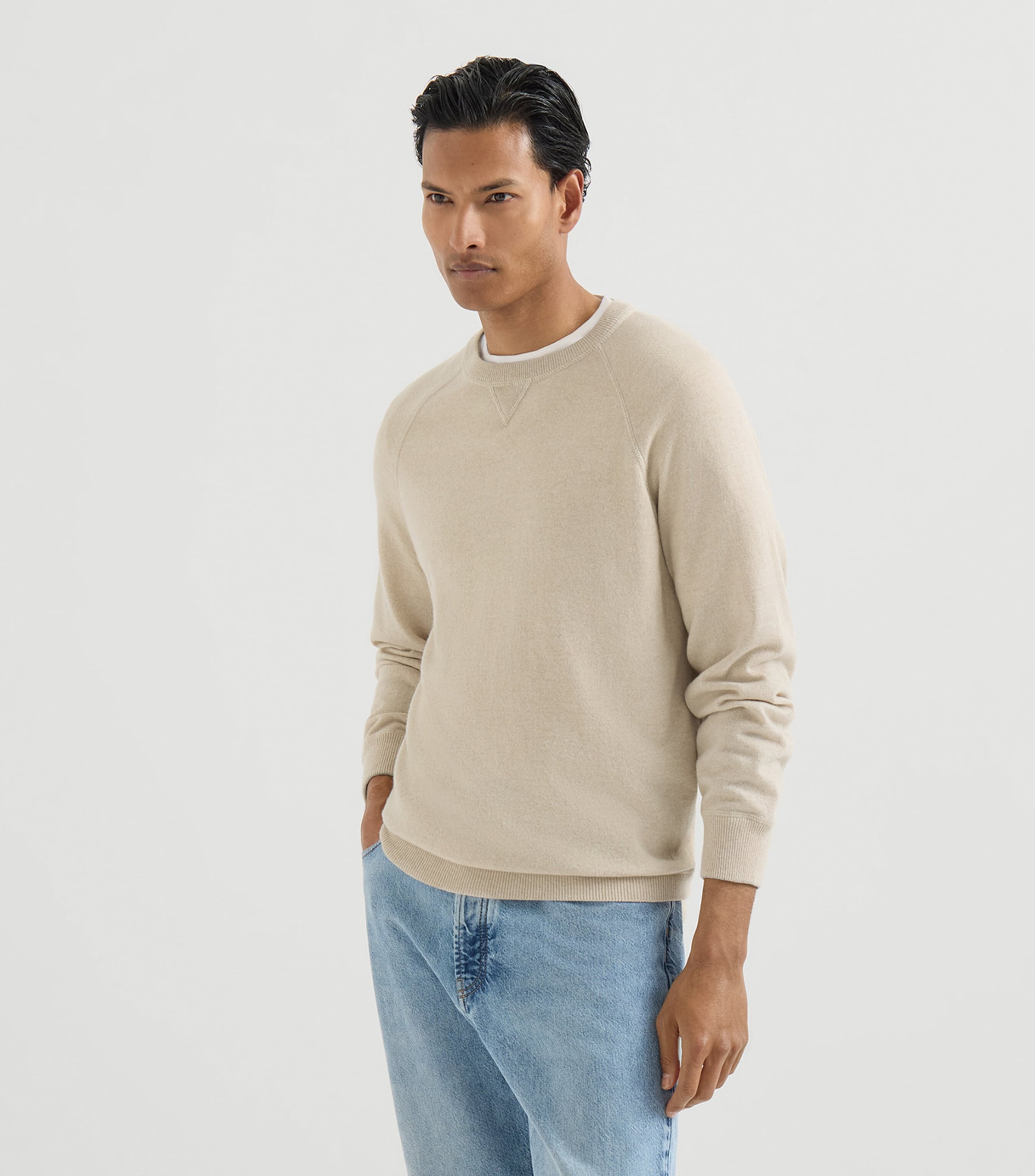 Brunello Cucinelli Mens Cashmere Crew-Neck Sweatshirt Image 3