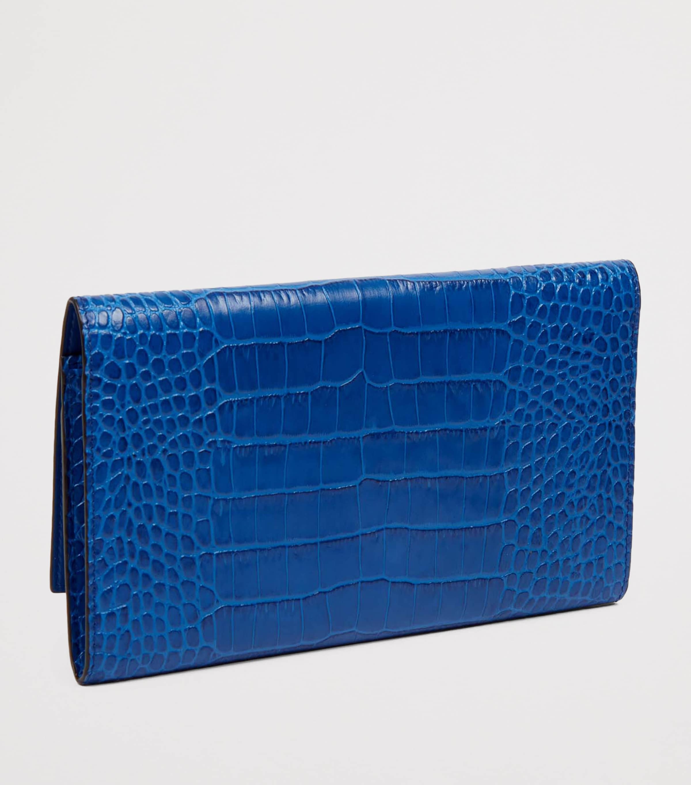 Leather Croc-Embossed Marshall Travel Wallet CERULEAN Image 3