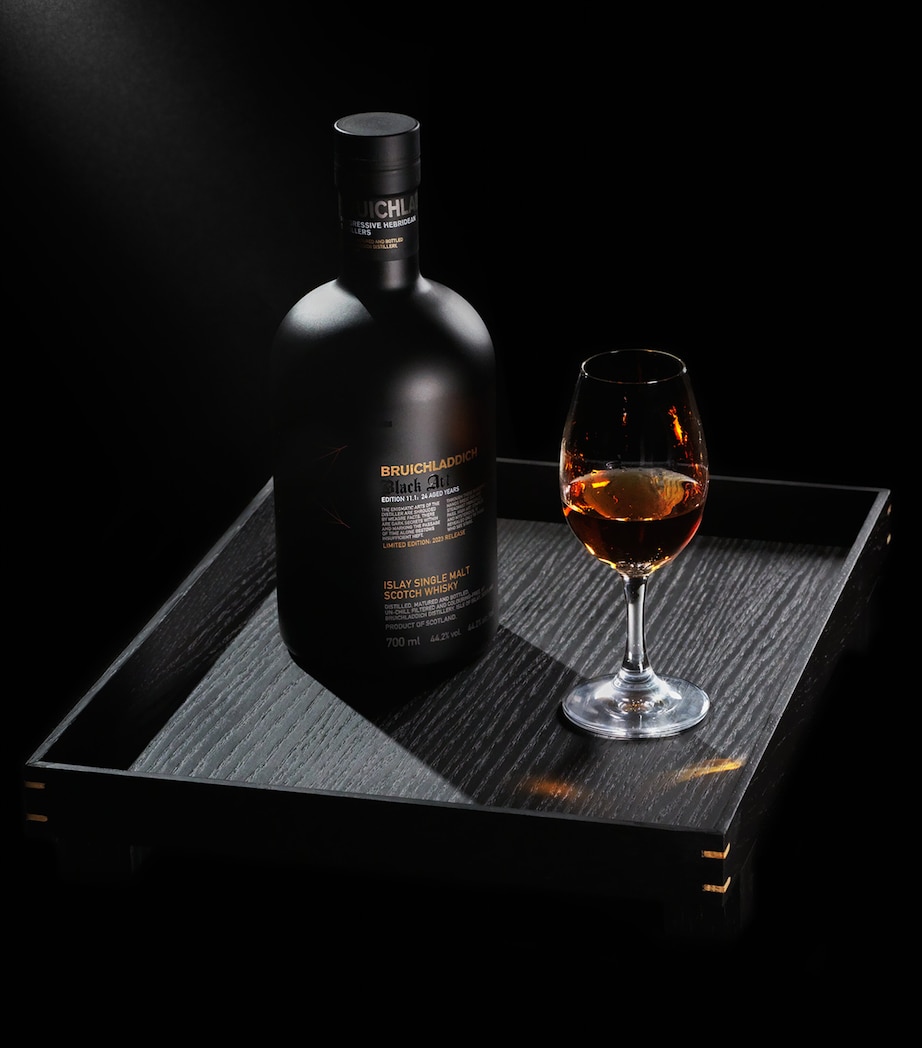 Port Charlotte Black Art Edition Whisky (70cl) NO COLOUR Image 4