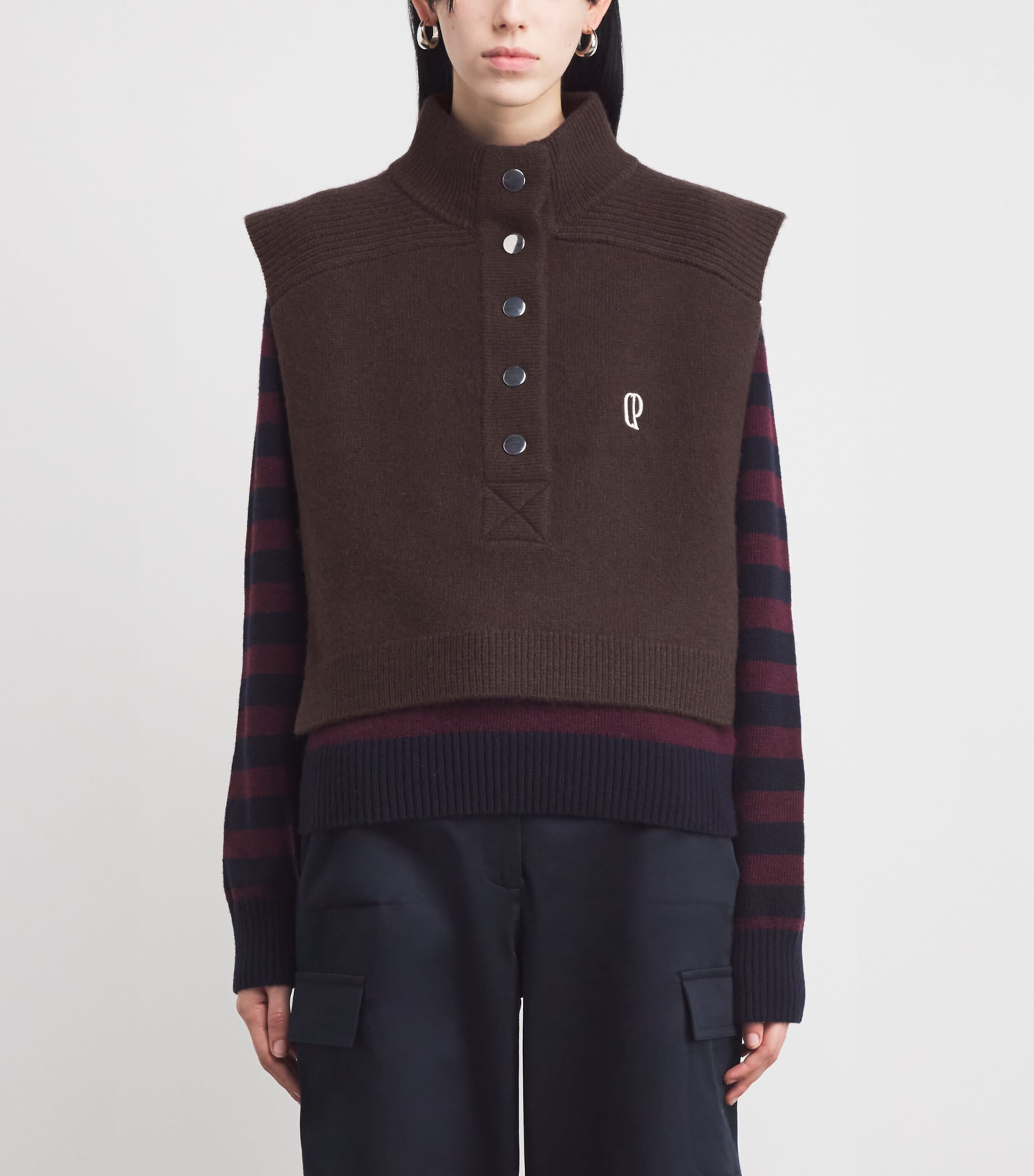 Embroidered-Logo Sweater Vest BROWN Image 3