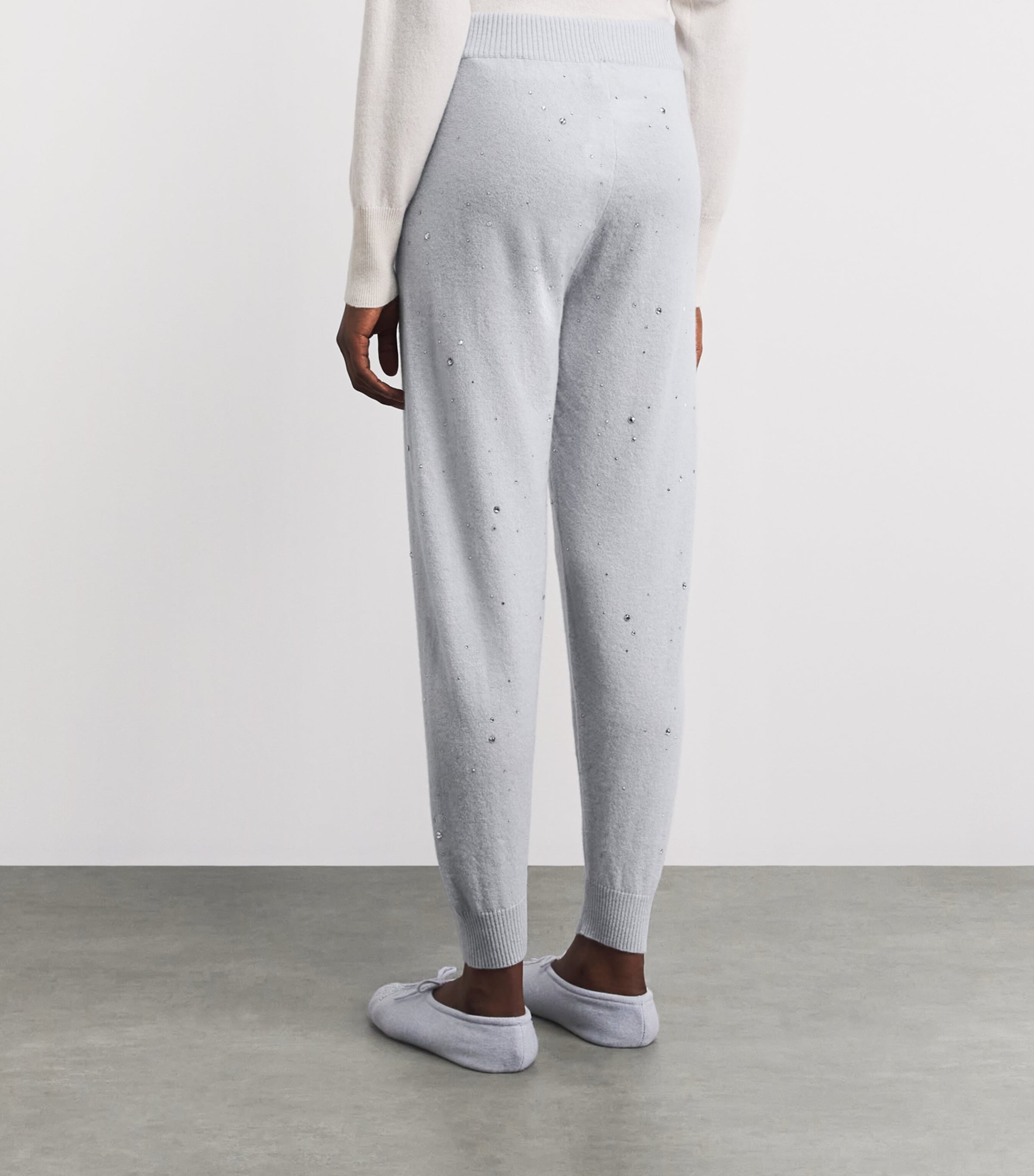 William Sharp Womens Cashmere Crystal-Embellished Sweatpants Blue Mist Blue Shade Image 5