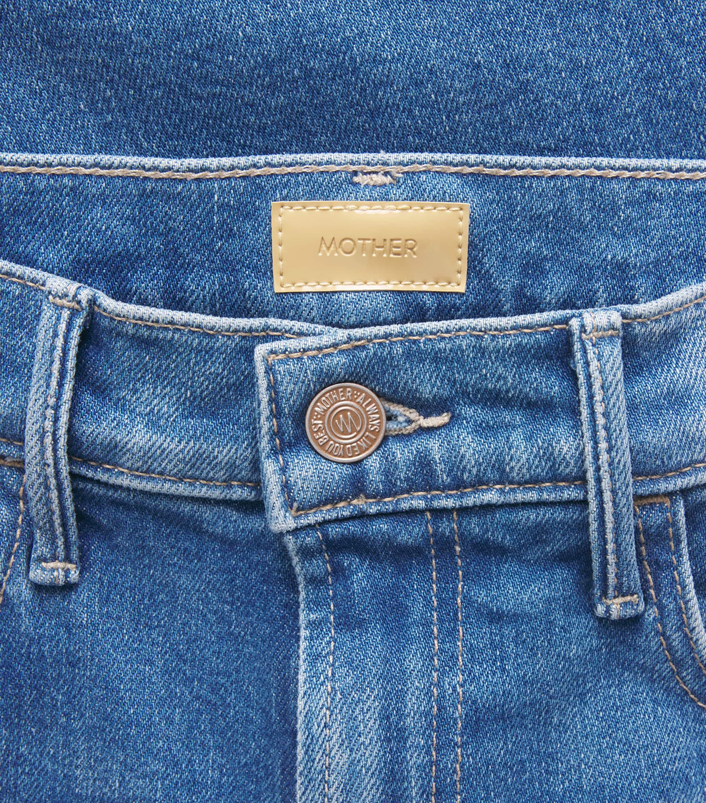 MOTHER Womens The Hustler Skimp Flared Jeans Kissing The Caddy Image 6