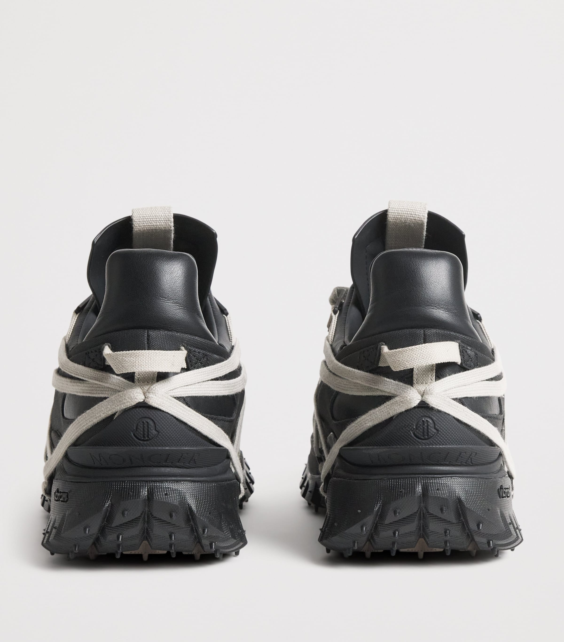 x Moncler Trail Grip Megalace Sneakers 999 - BLACK Image 4