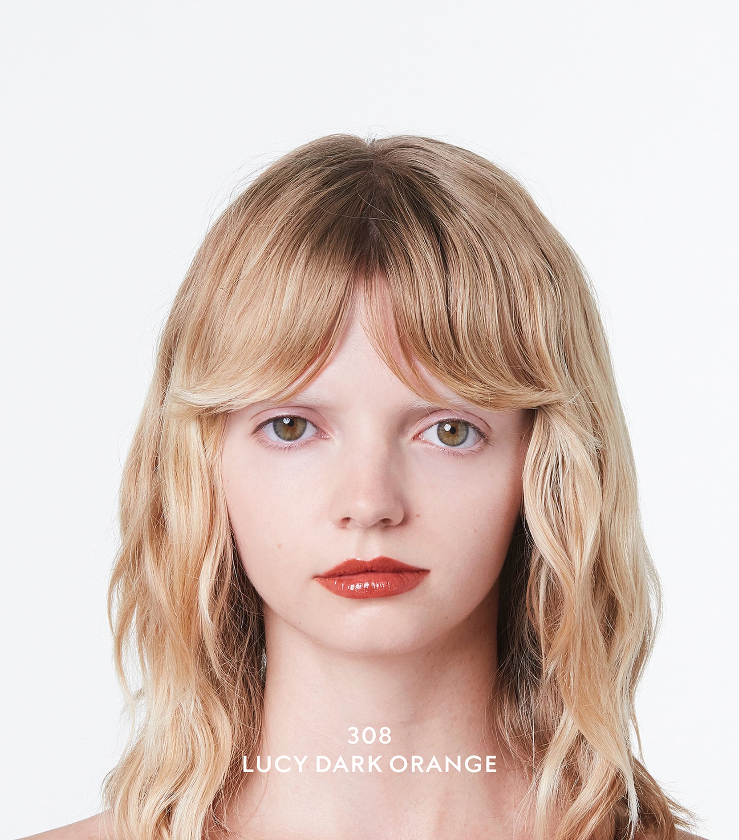 Gucci’s Rouge de Beauté Brillant Glow & Care Lip Colour 308 Image 3