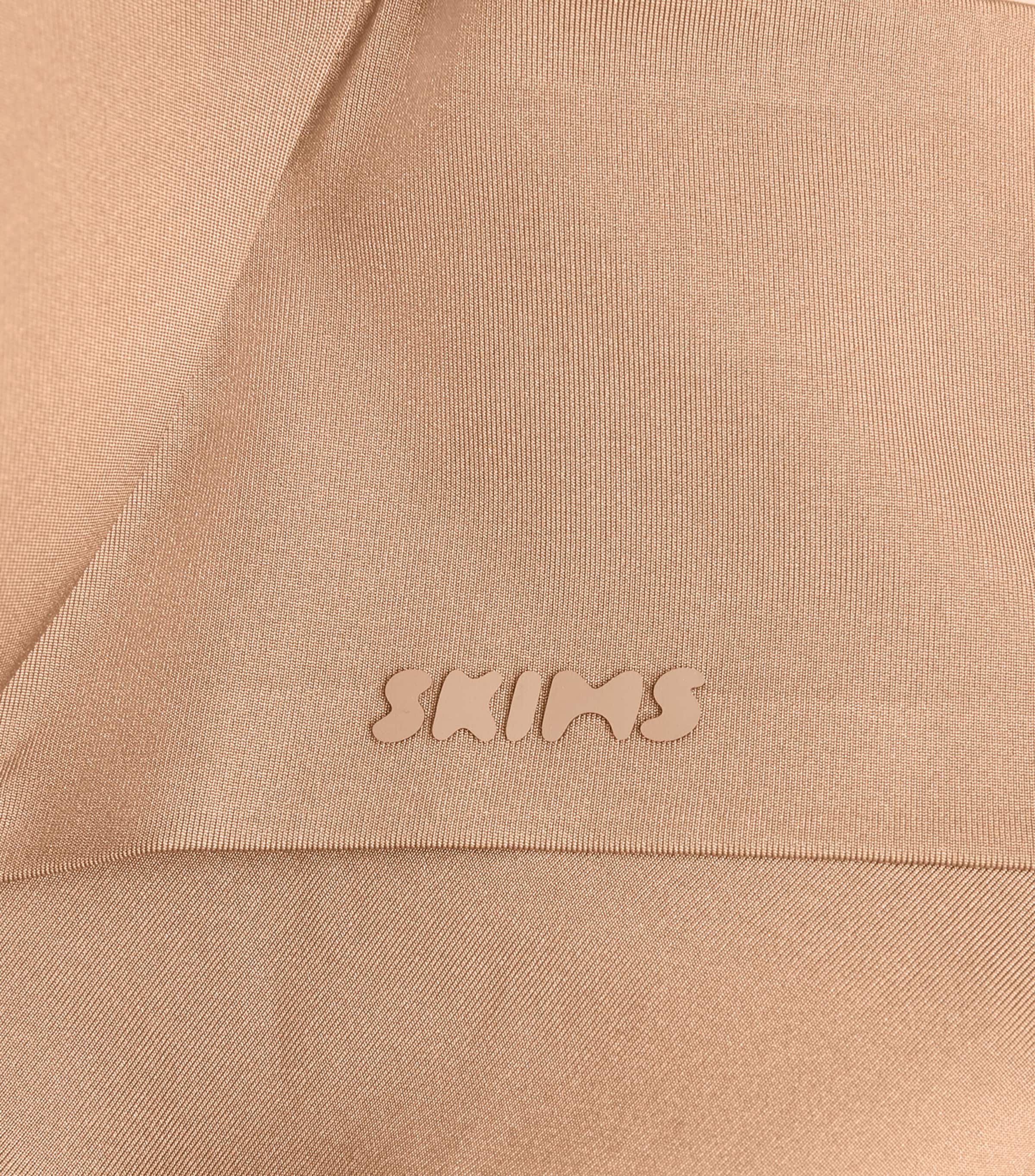 Skims Womens Ultimate Nipple Wireless Push-Up Bra Sienna Image 4