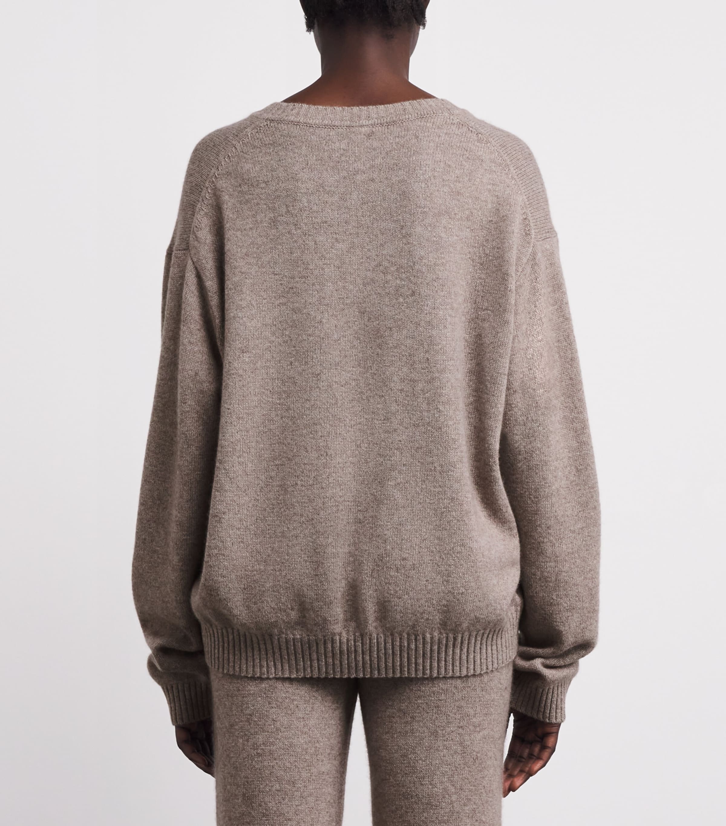Skims Womens Wool-Cashmere Blend V-Neck Sweater Linen Image 4