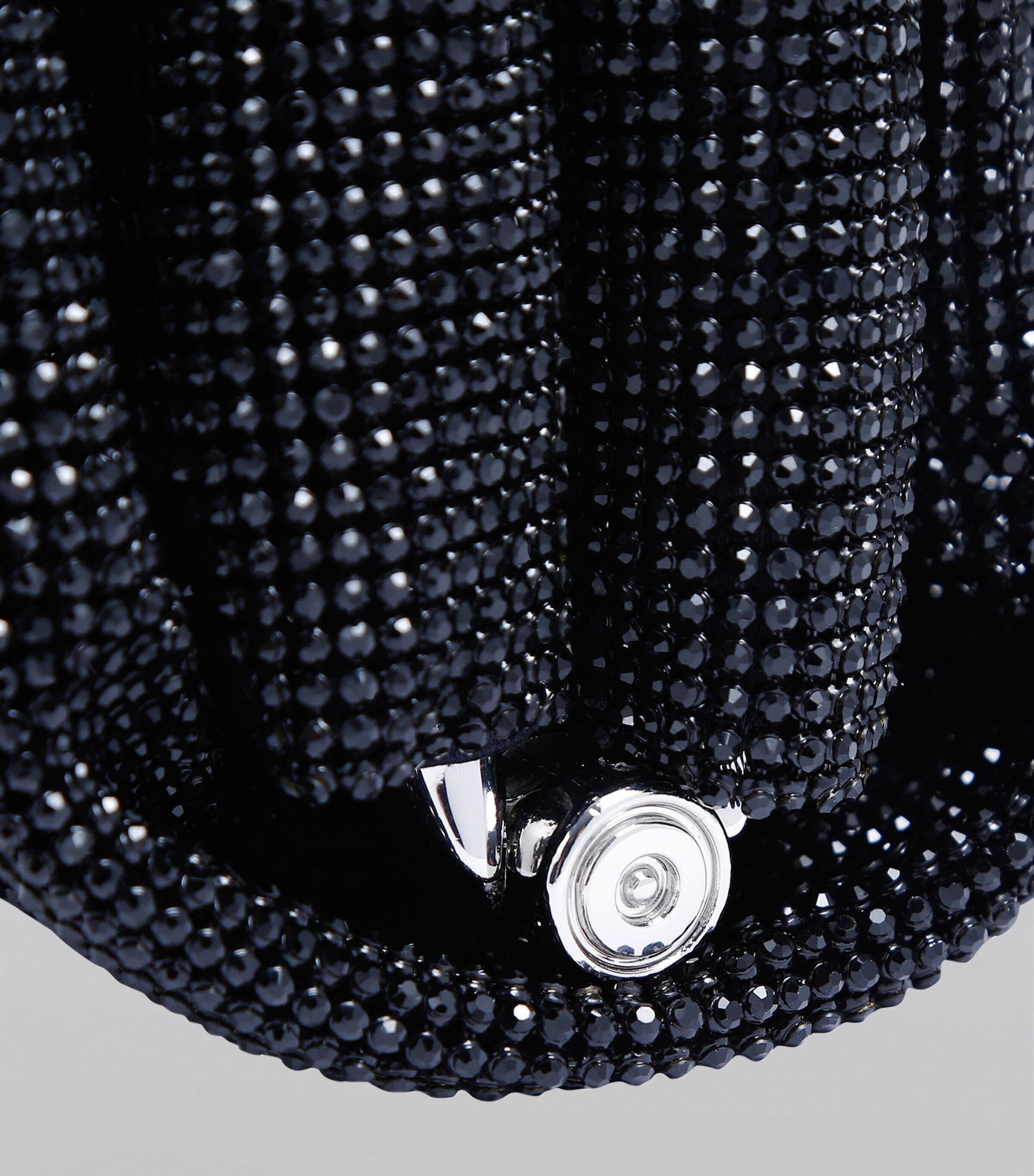 Benedetta Bruzziches Embellished Venus La Petite Clutch Bag Black Image 4