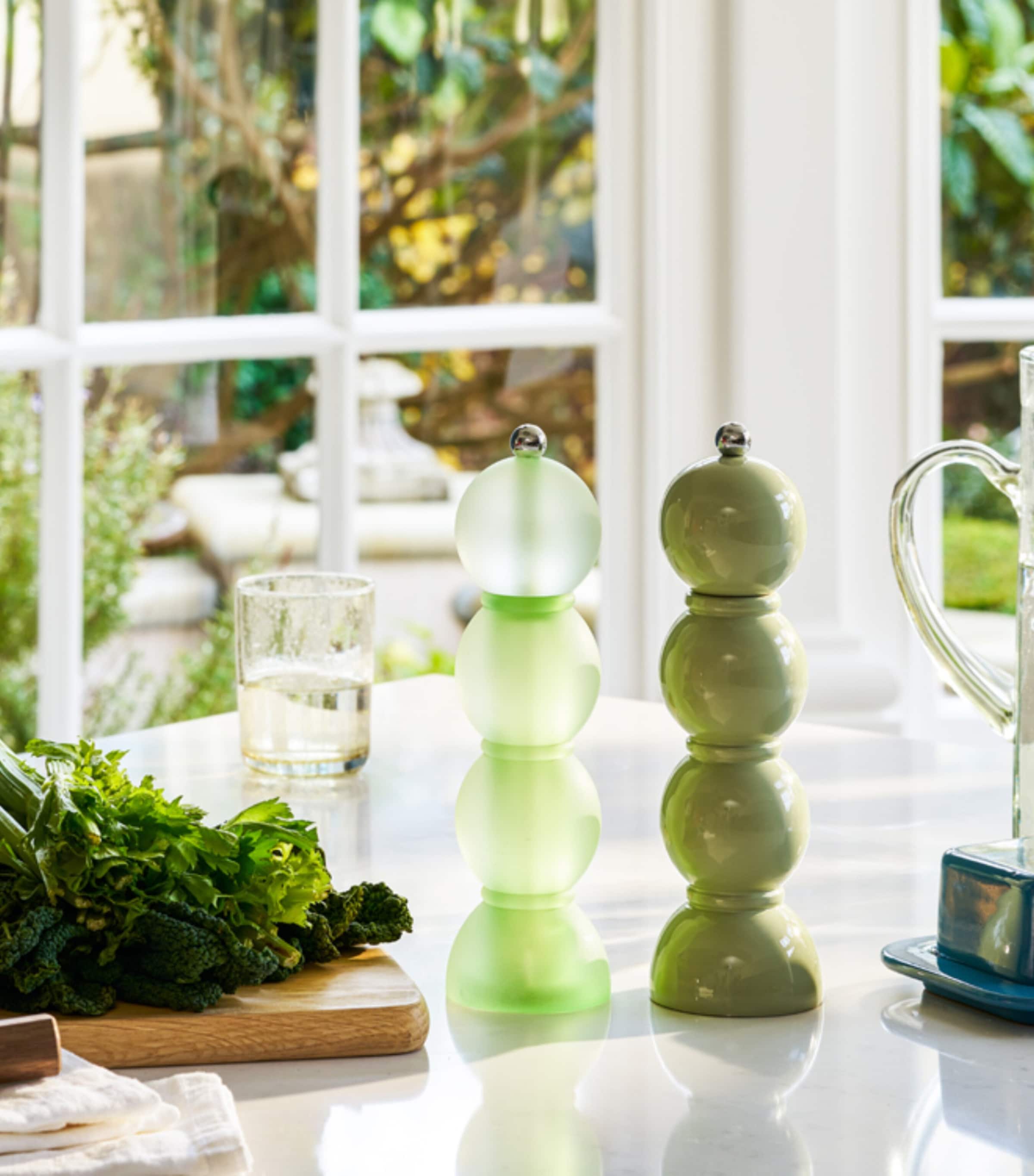 Addison Ross Bobbin Salt or Pepper Mill Green Image 2