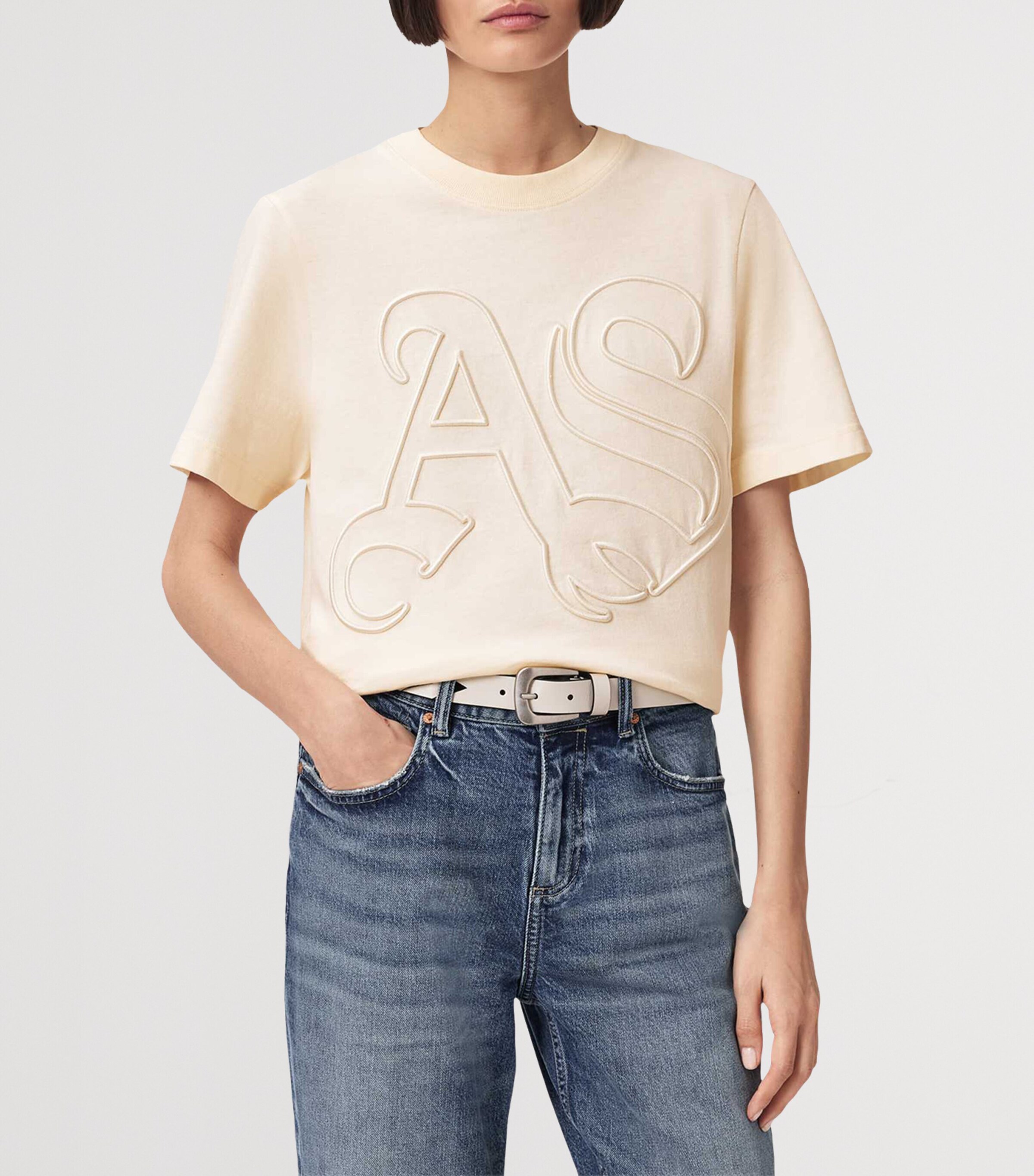 Embroidered Lisa T-Shirt PEBBLE WHITE Image 4