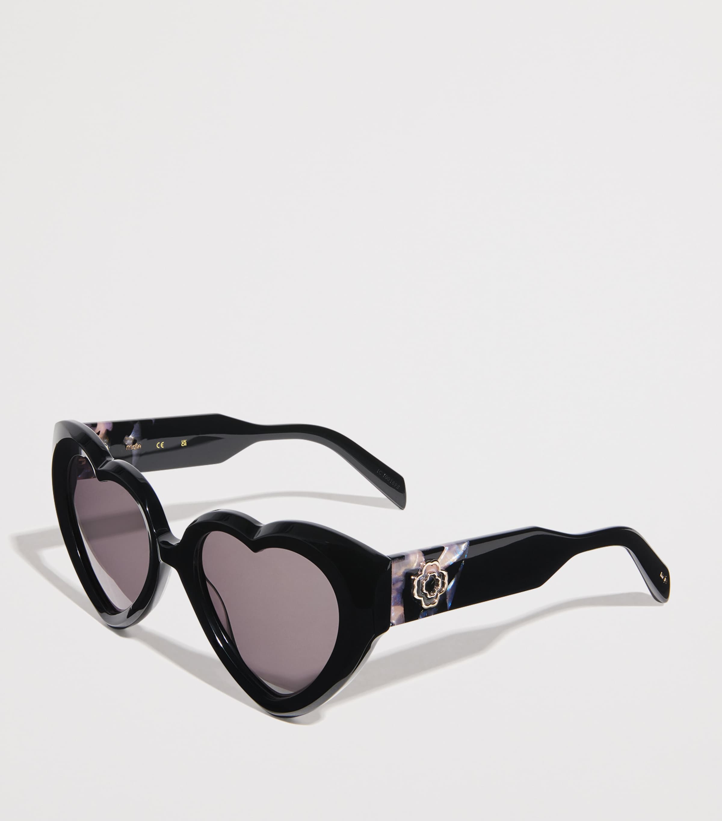 Heart-Shaped Sunglasses BLACK Image 2