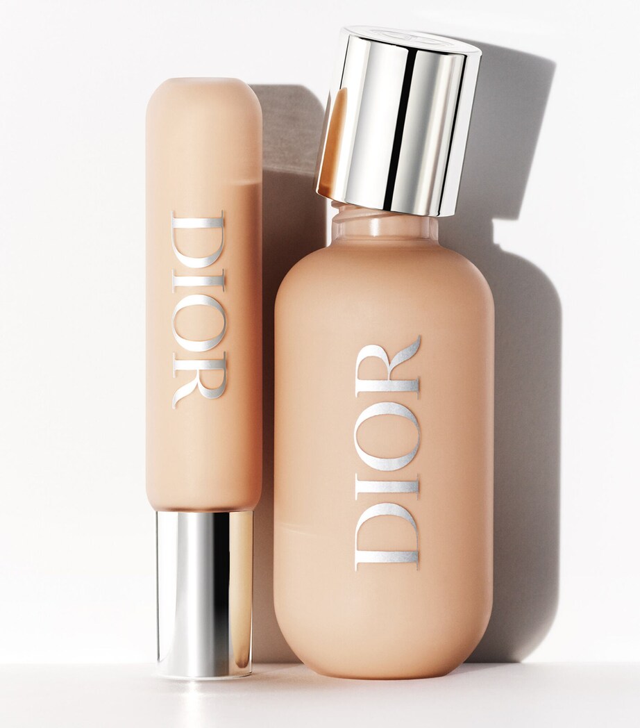 Dior Backstage Face and Body Flash Perfector Concealer 1W Image 4