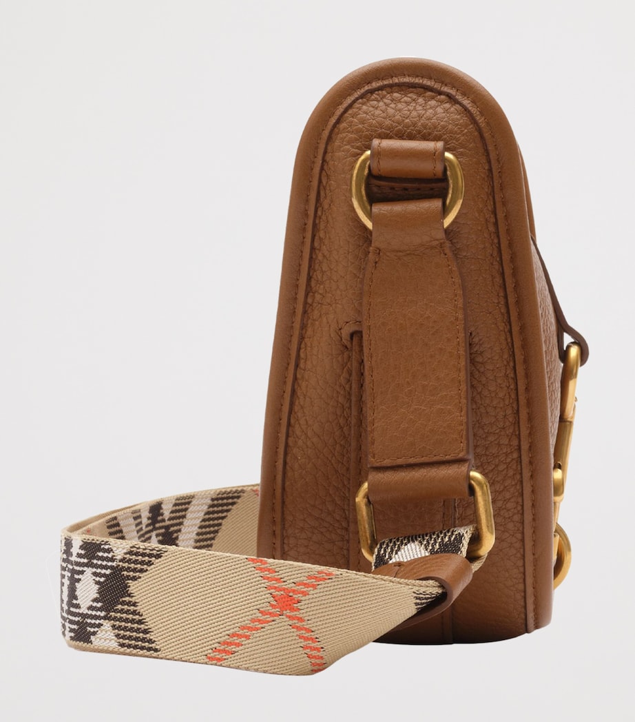 Burberry Mini Calfskin B Clip Messenger Bag Hazel Image 3