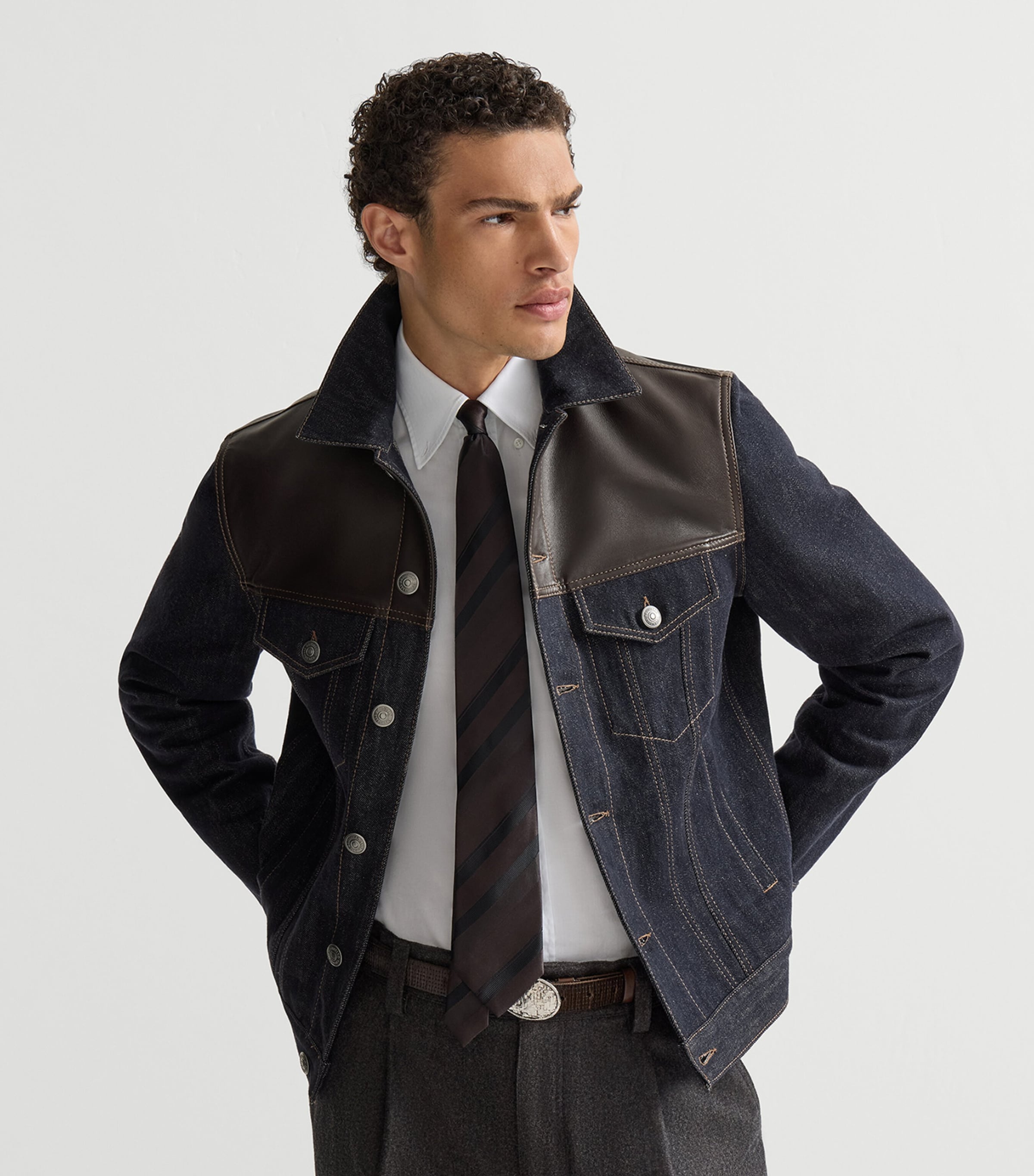 Brunello Cucinelli Mens Leather-Trim Denim Jacket Blue Image 2