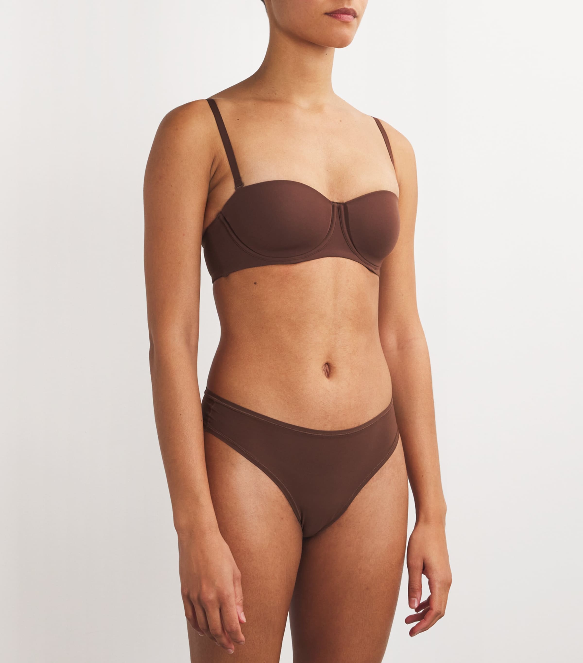 Fits Everybody Strapless Bra COCOA Image 2