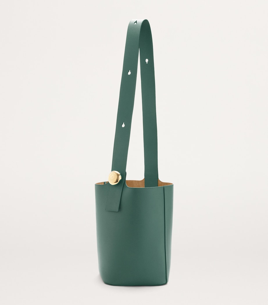 LOEWE Medium Leather Pebble Bucket Bag Vetiver Image 4