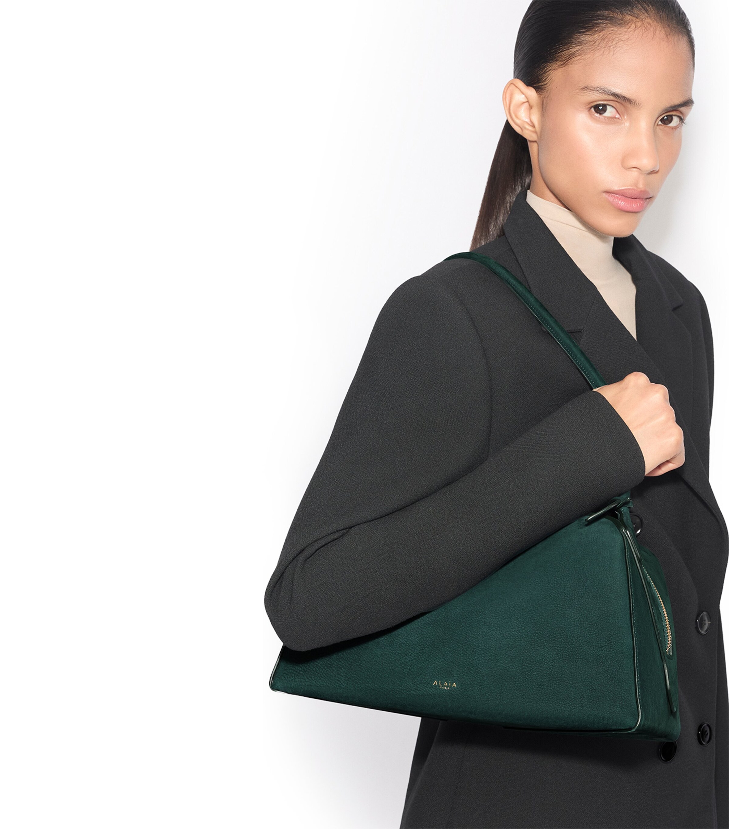Alaïa Nubuck Leather Le Bouledogue Shoulder Bag Vert Bouteille Image 2