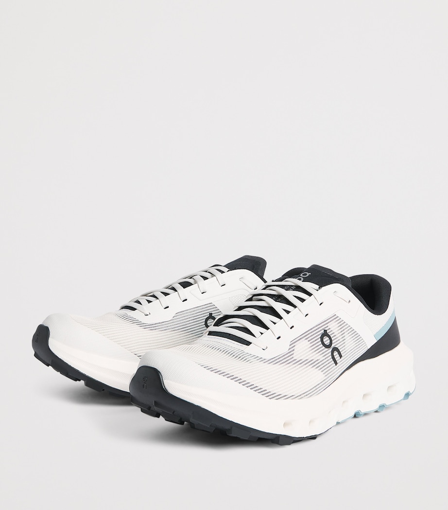 On Mens Cloudvista 3 Trainers Ivory | Wash Image 3