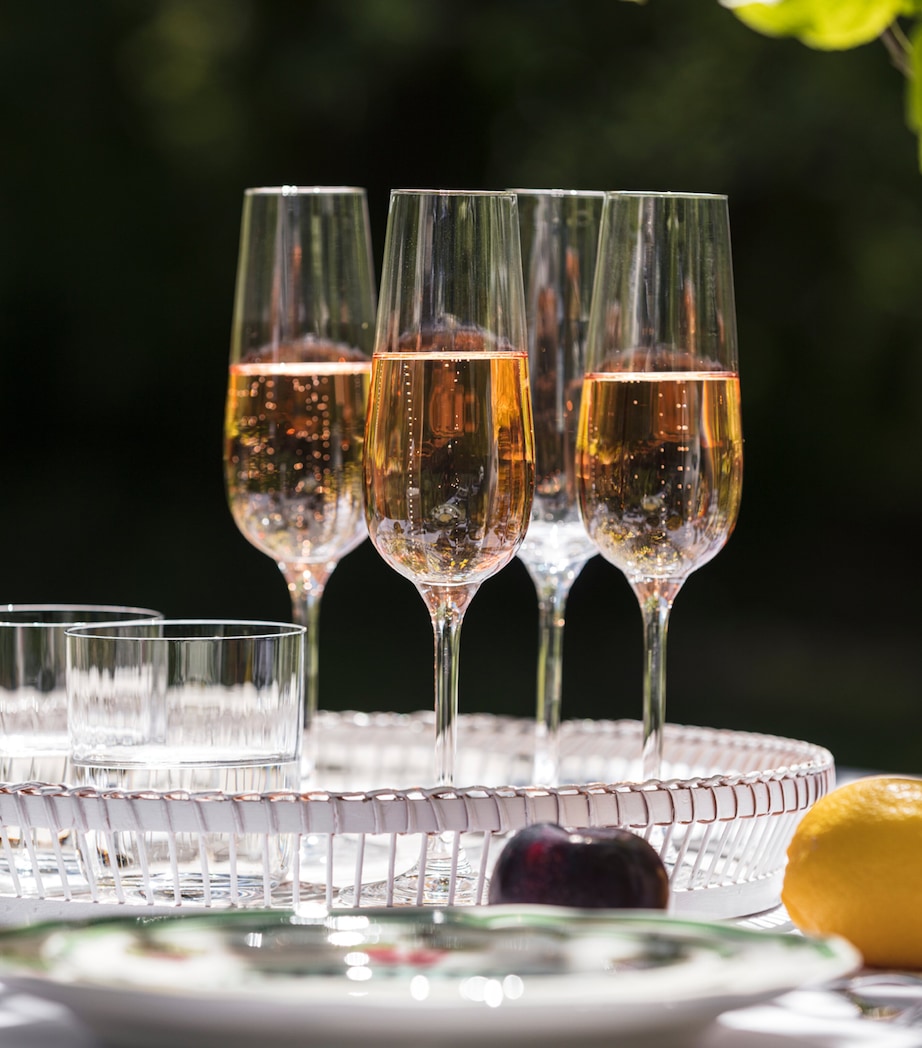 Set of 4 Rose Garden Champagne Flutes (120ml) CLEAR Image 3