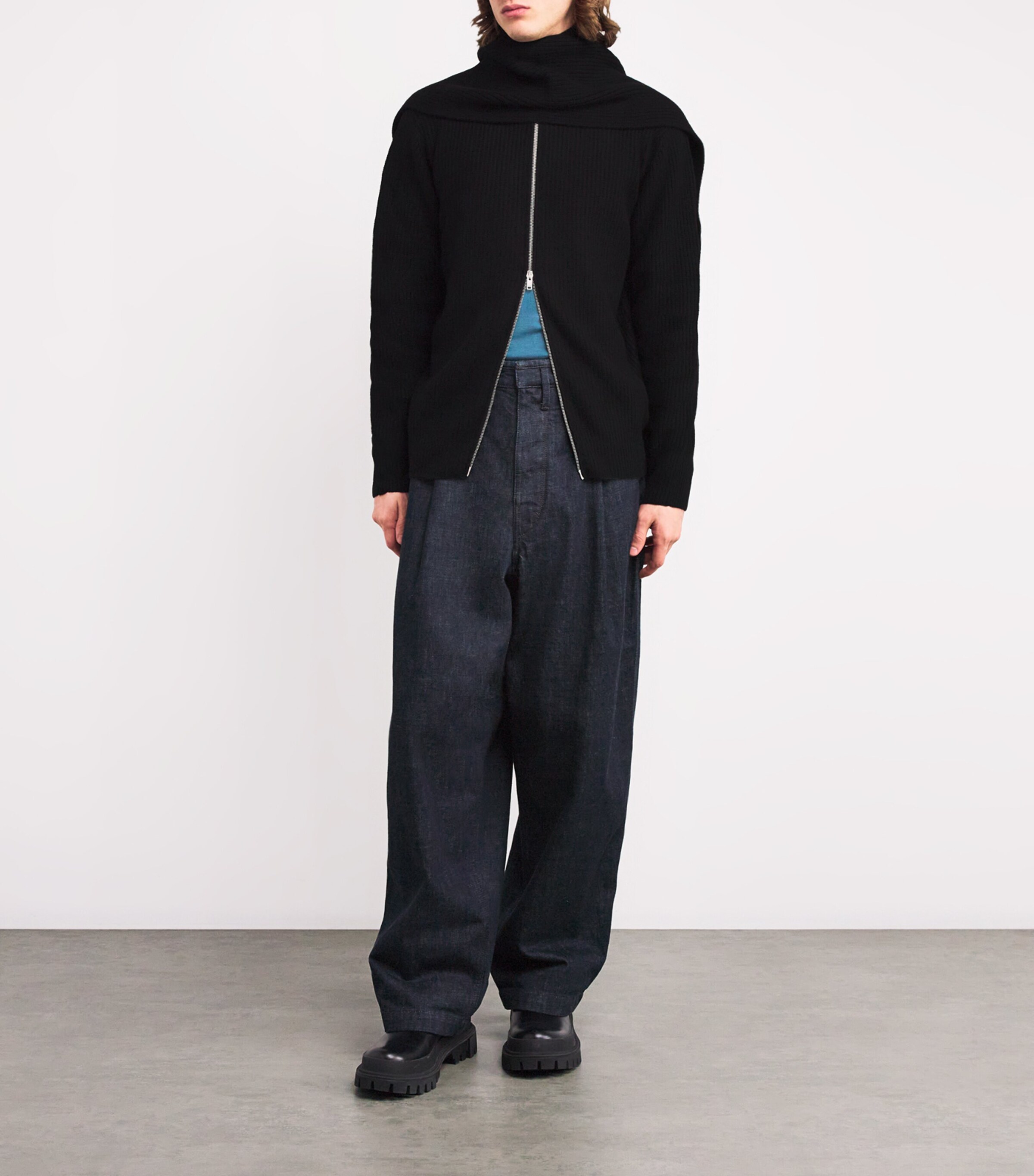 John Smedley Black Wool-Cashmere Stark Scarf | Harrods DE