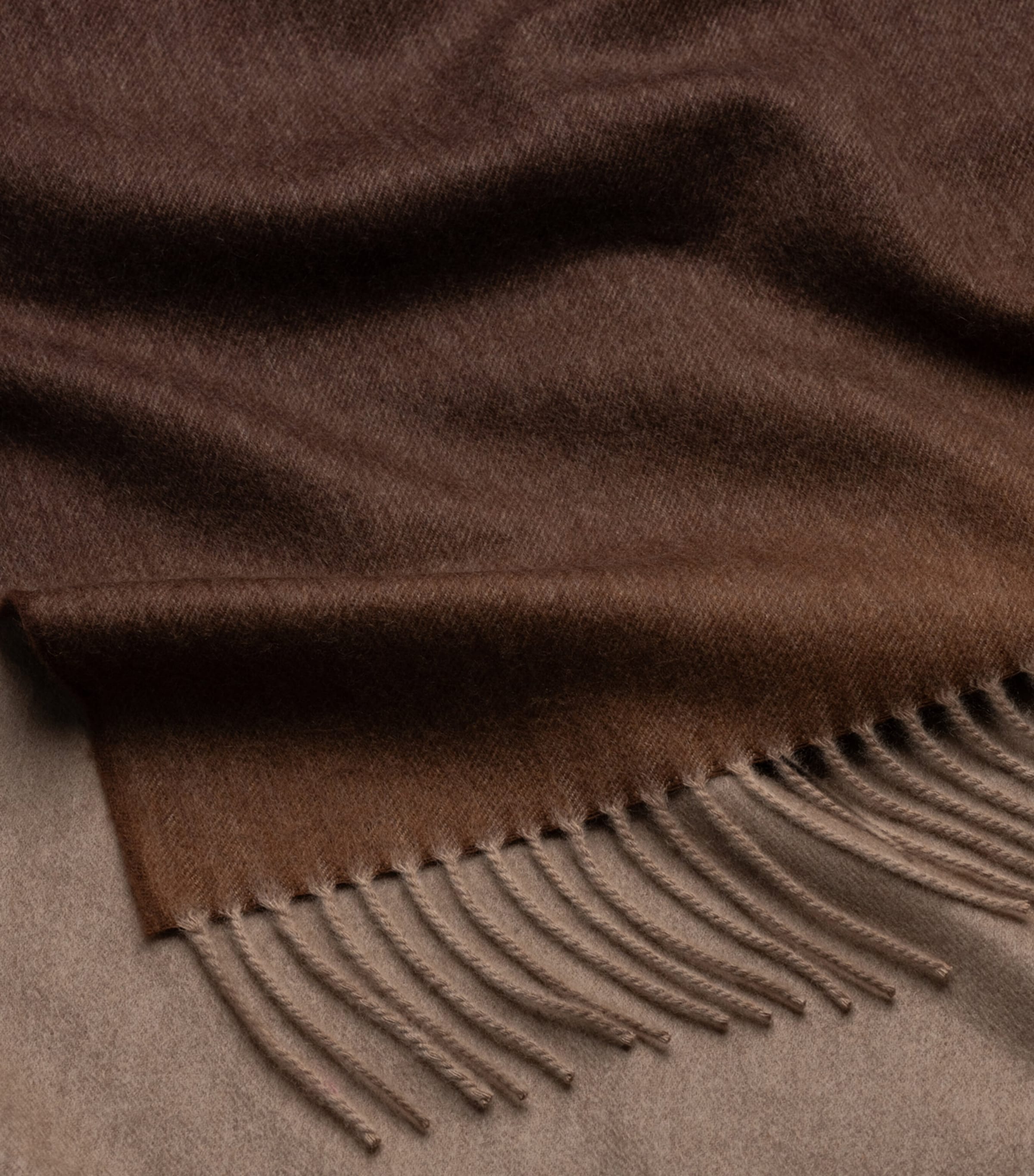 Begg x Co Cashmere Nuance Ombré Throw (147cm x 183cm) Rayleigh Image 2