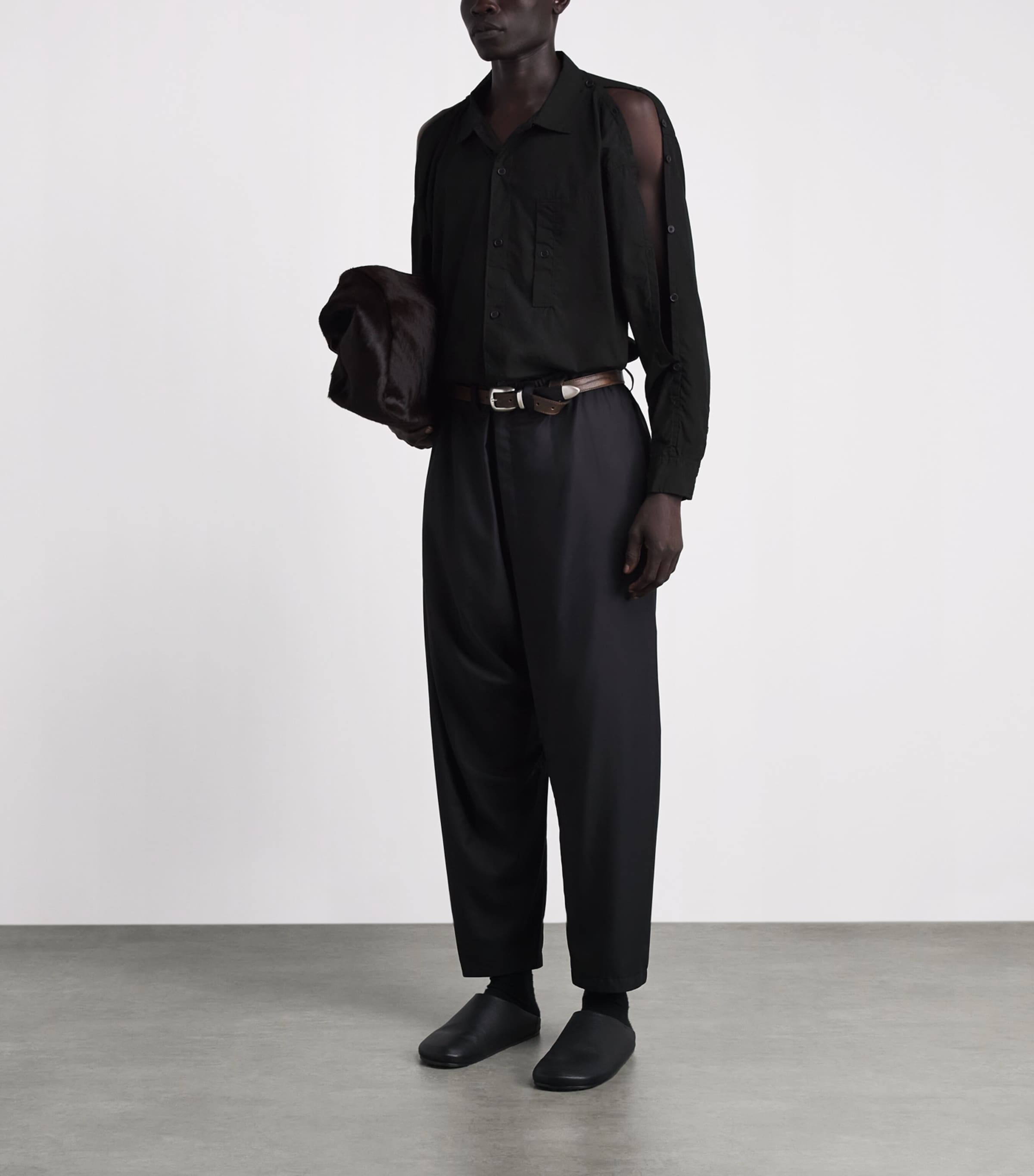 Yohji Yamamoto Mens Cotton Buttoned-Shoulder Shirt Black Image 2