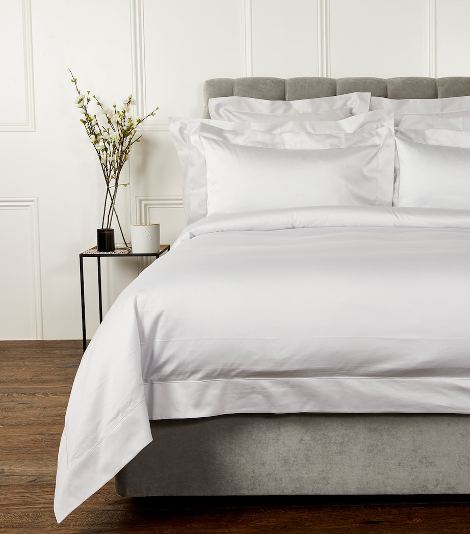 Celso De Lemos Bourdon Super King Flat Sheet (270cm x 300cm) Perle Image 1