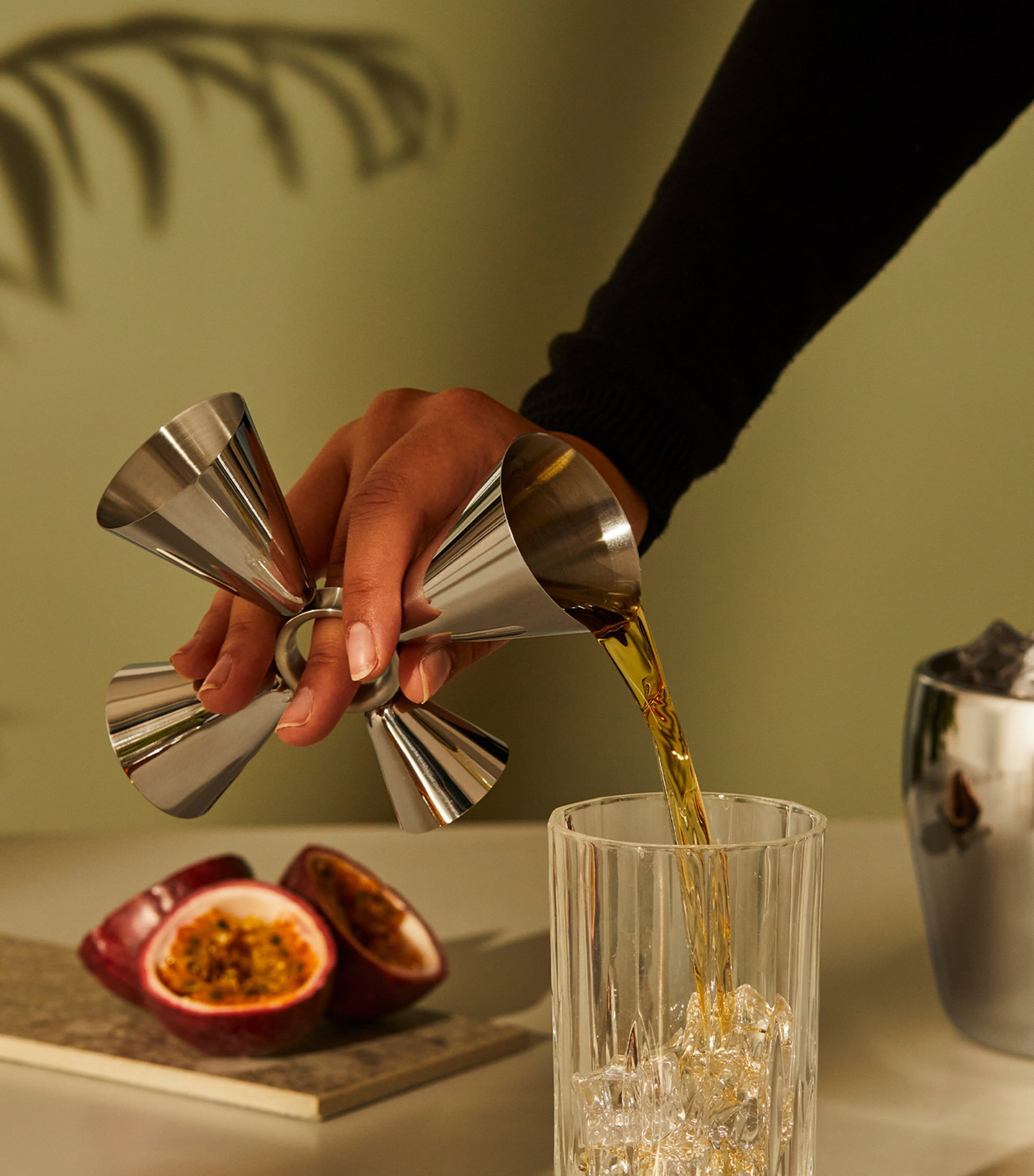 The Tending Box Jigger MULTI Image 3