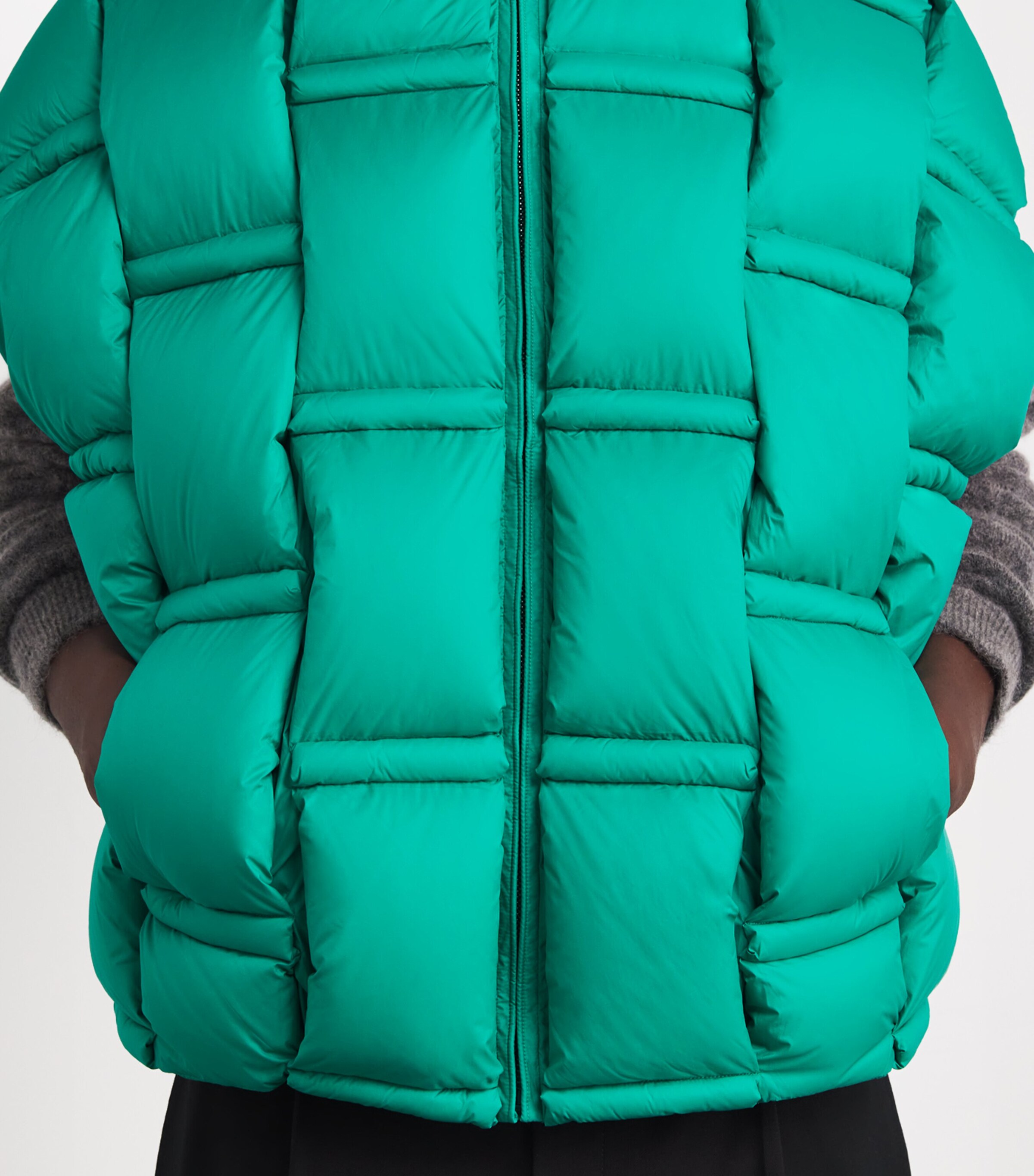 3D Down-Filled Puffer Gilet GREEN Image 6