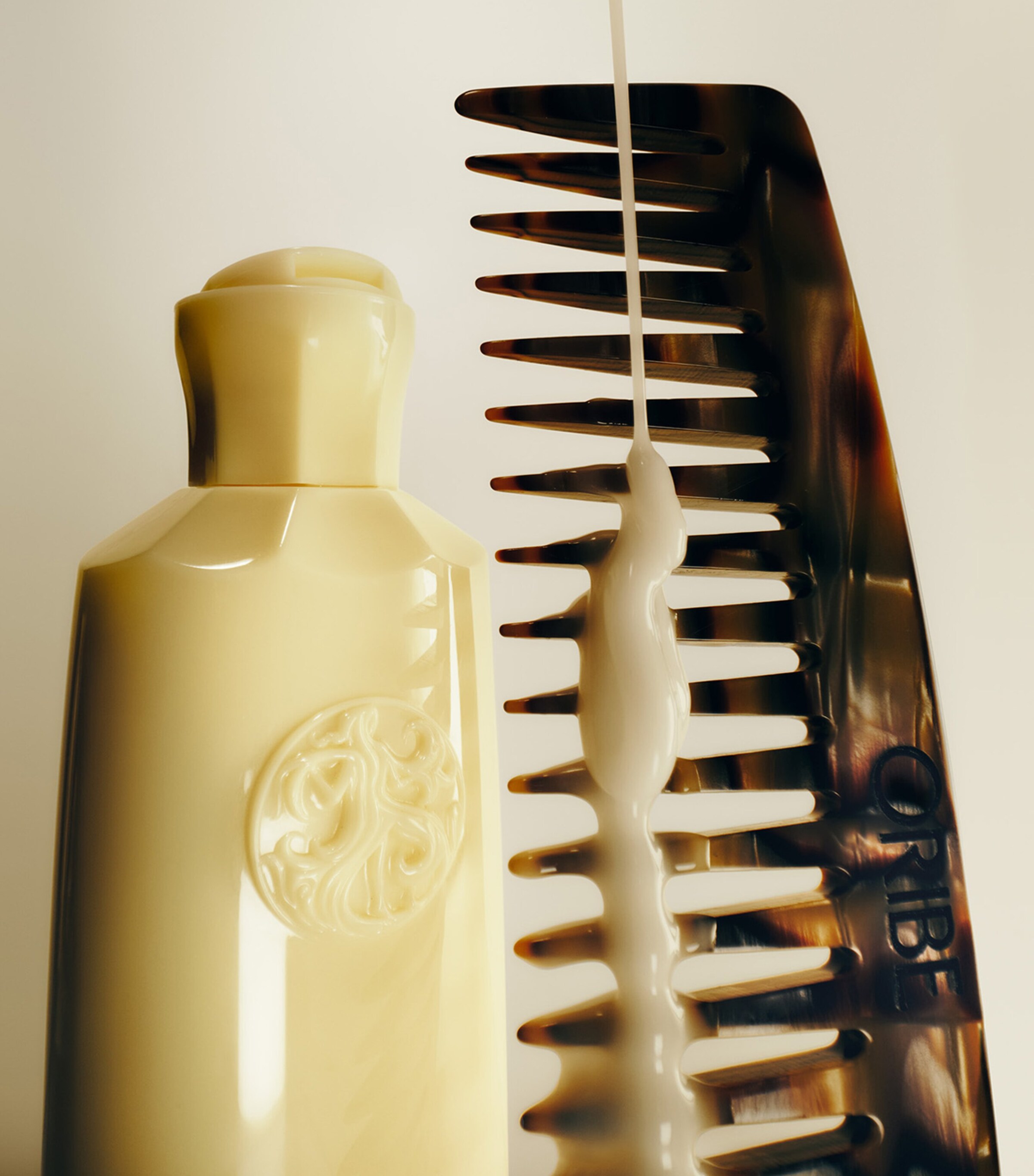 Hair Alchemy Fortifying Treatment Serum (175ml) NO COLOUR Image 3