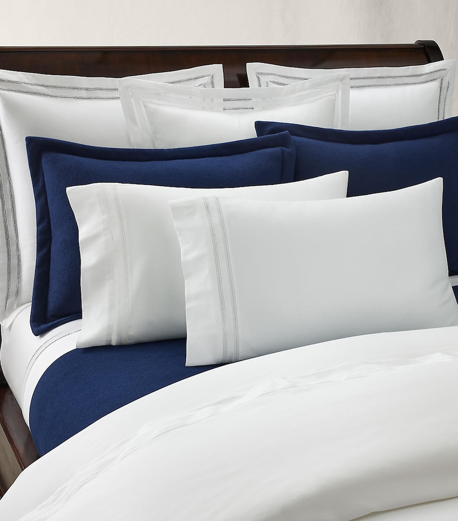 Ralph Lauren Home Cotton Sateen Alistair Single Duvet Cover (140cm x 200cm) White Image 5