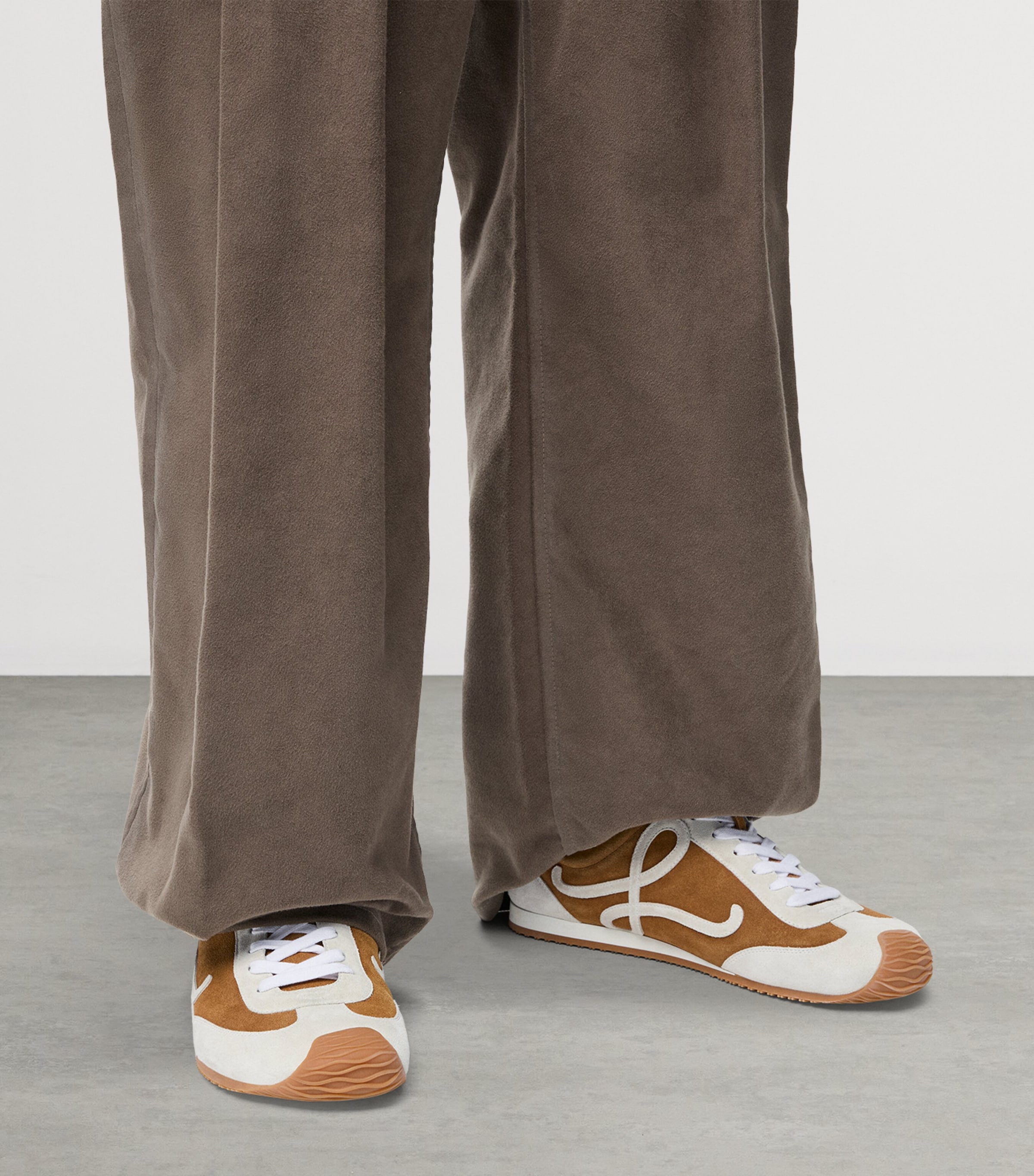 Shearling Ballet Runner 2.0 Sneakers TAN/WHITE Image 2