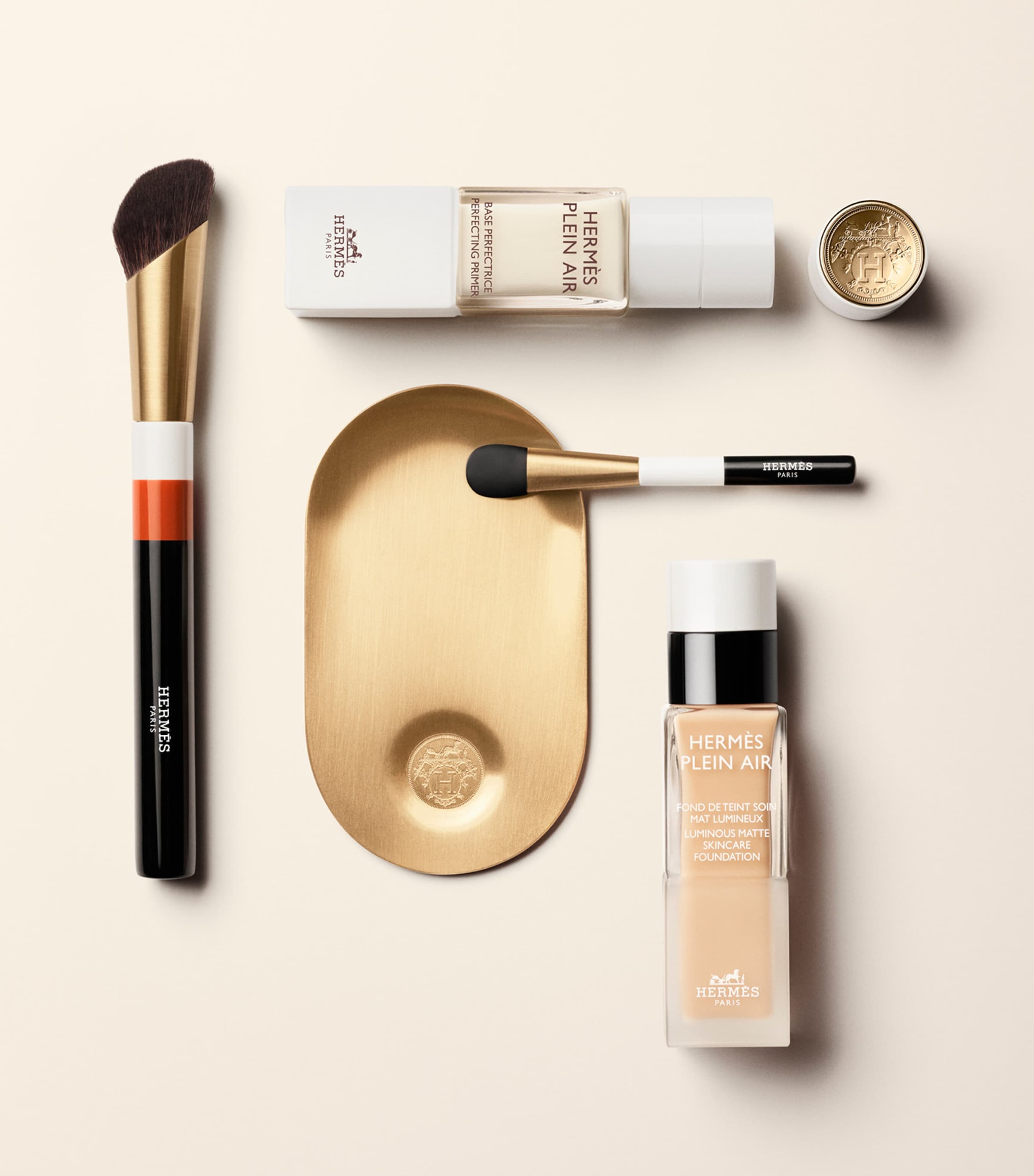 Plein Air Luminous Matte Skincare Foundation SISAL Image 8