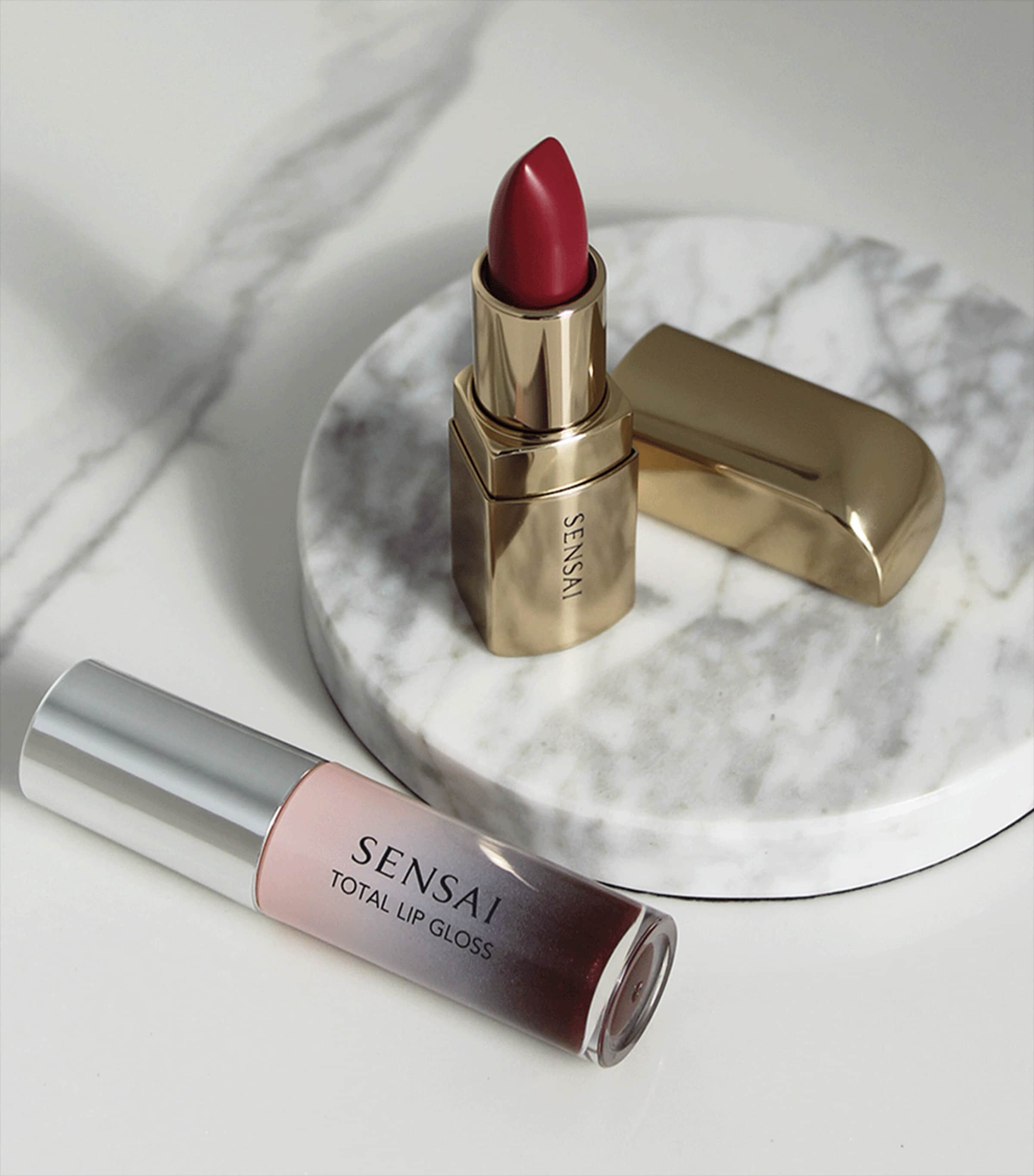 Total Lip Gloss CL01 MAUVE RED Image 4