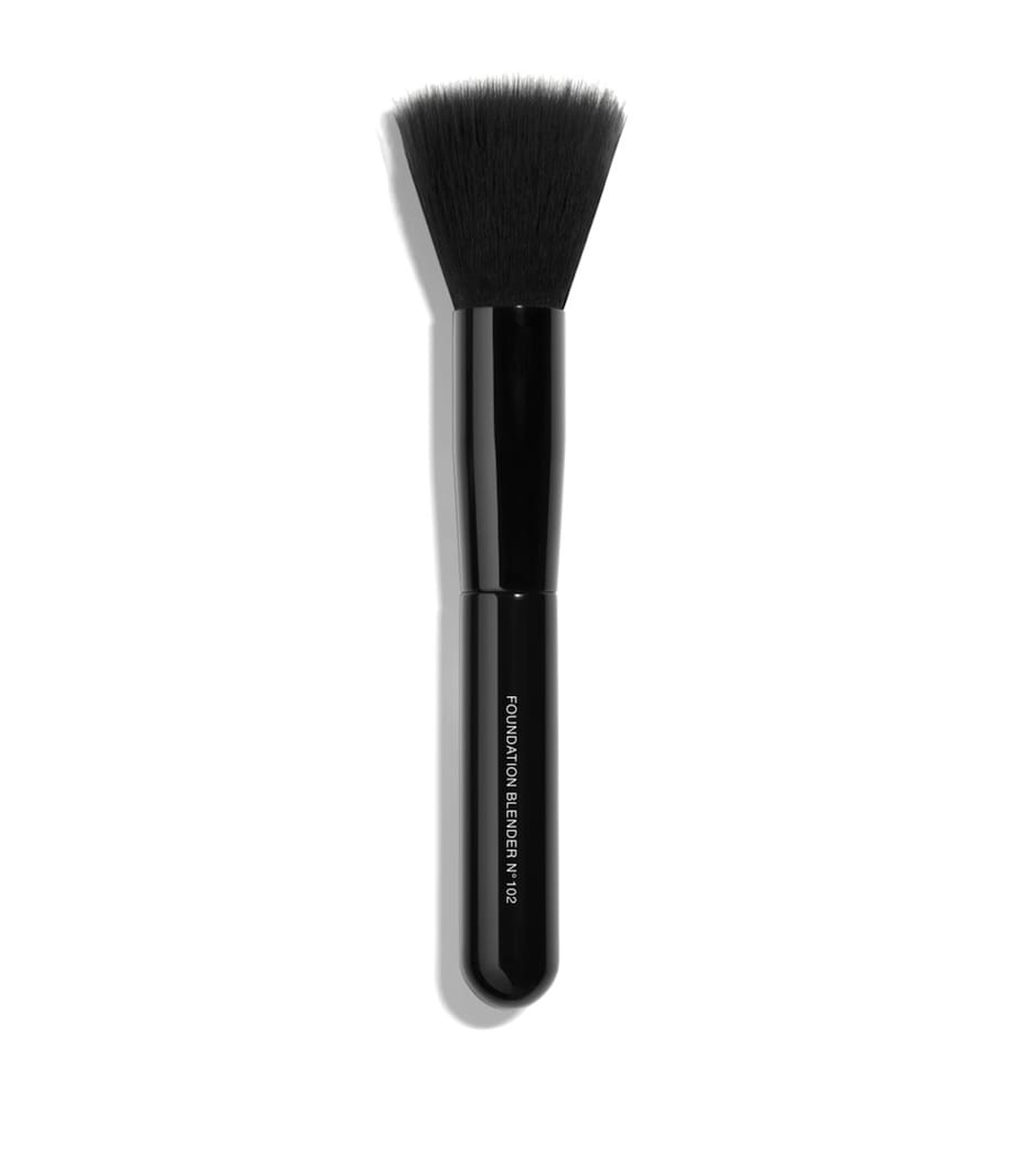 PINCEAU ESTOMPE TEINT Foundation Blending Brush N°102 NO COLOUR Image 1