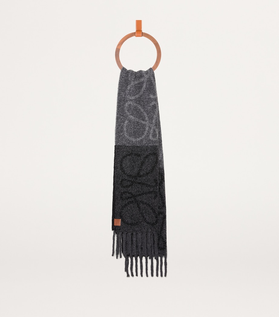 Alpaca-Blend Anagram Scarf DARK GREY/BLACK Image 2