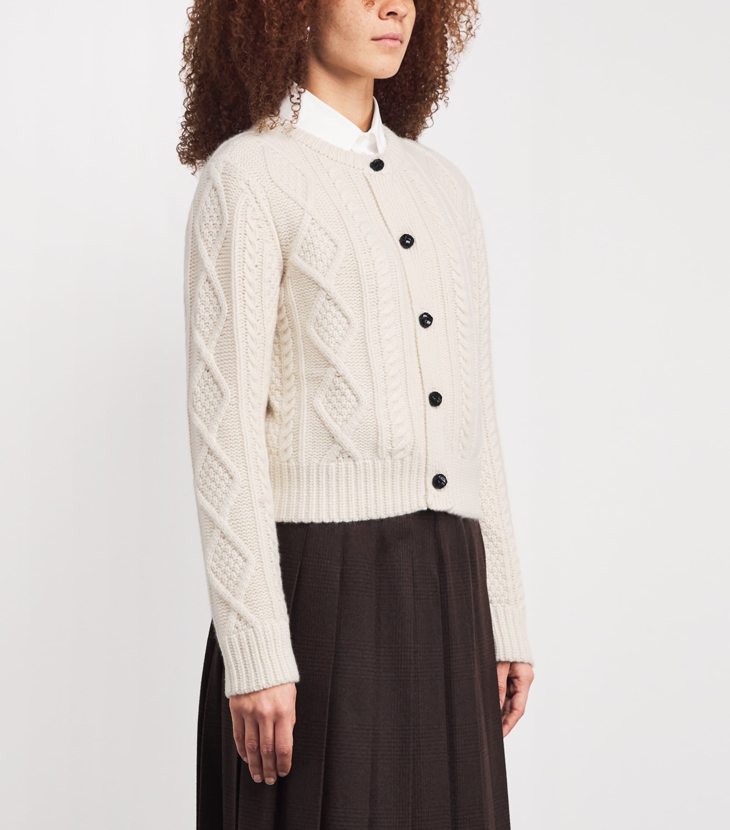Cashmere The Cable Knit Cardigan CREAM Image 3