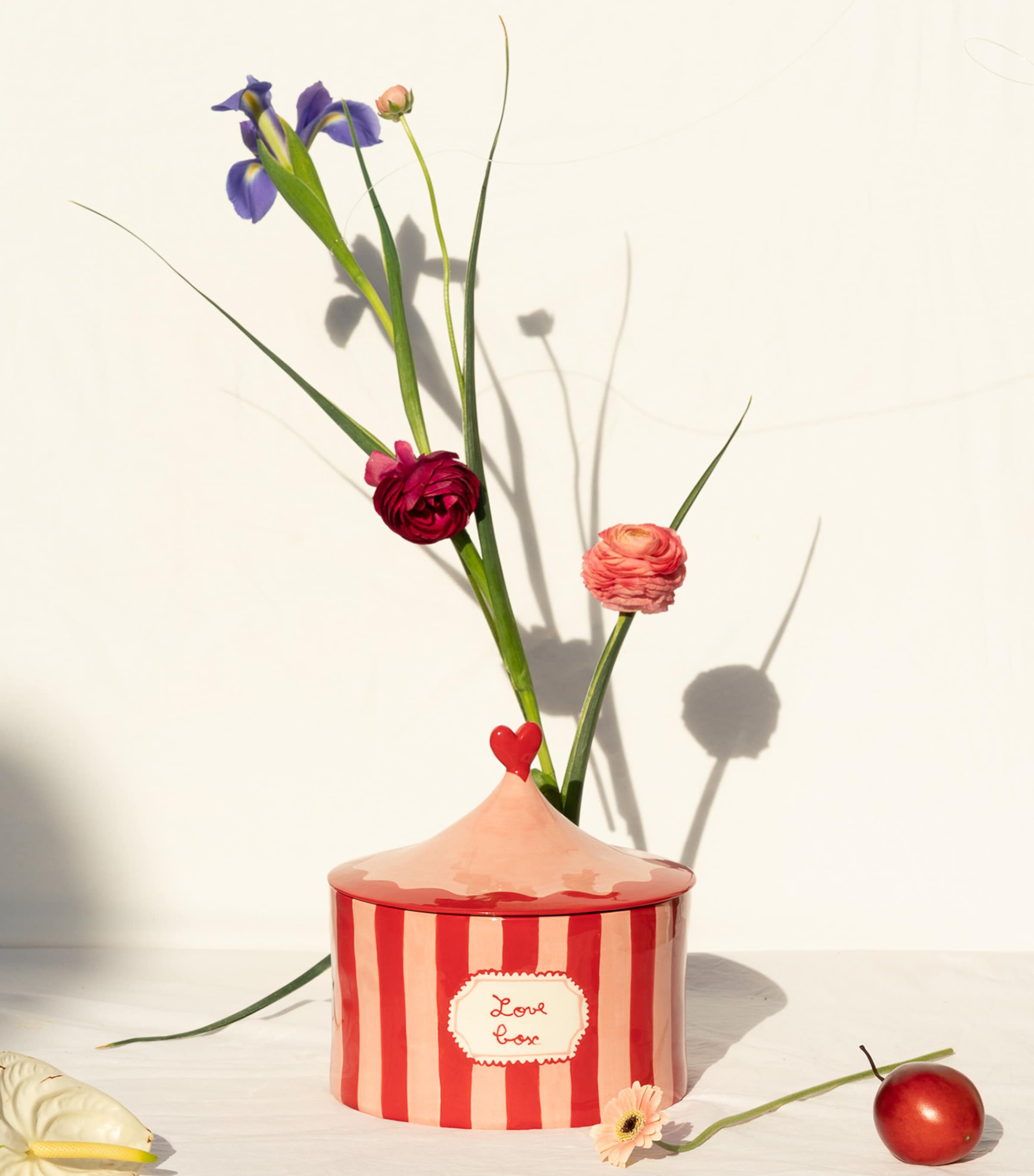 Love Box Storage Jar (25cm) RED AND PINK Image 4